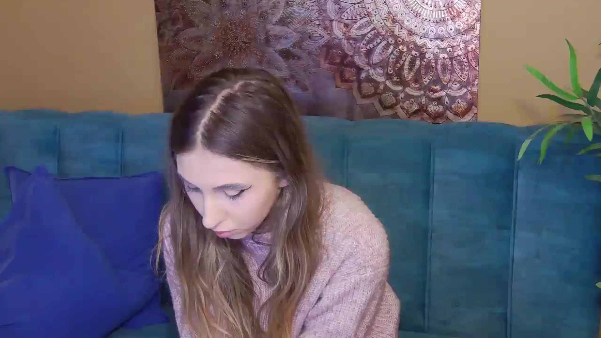Gallery image thumbnail from Artemiss's myfreecams stream on, 10/17/2024, 21:03 image 13 of 20