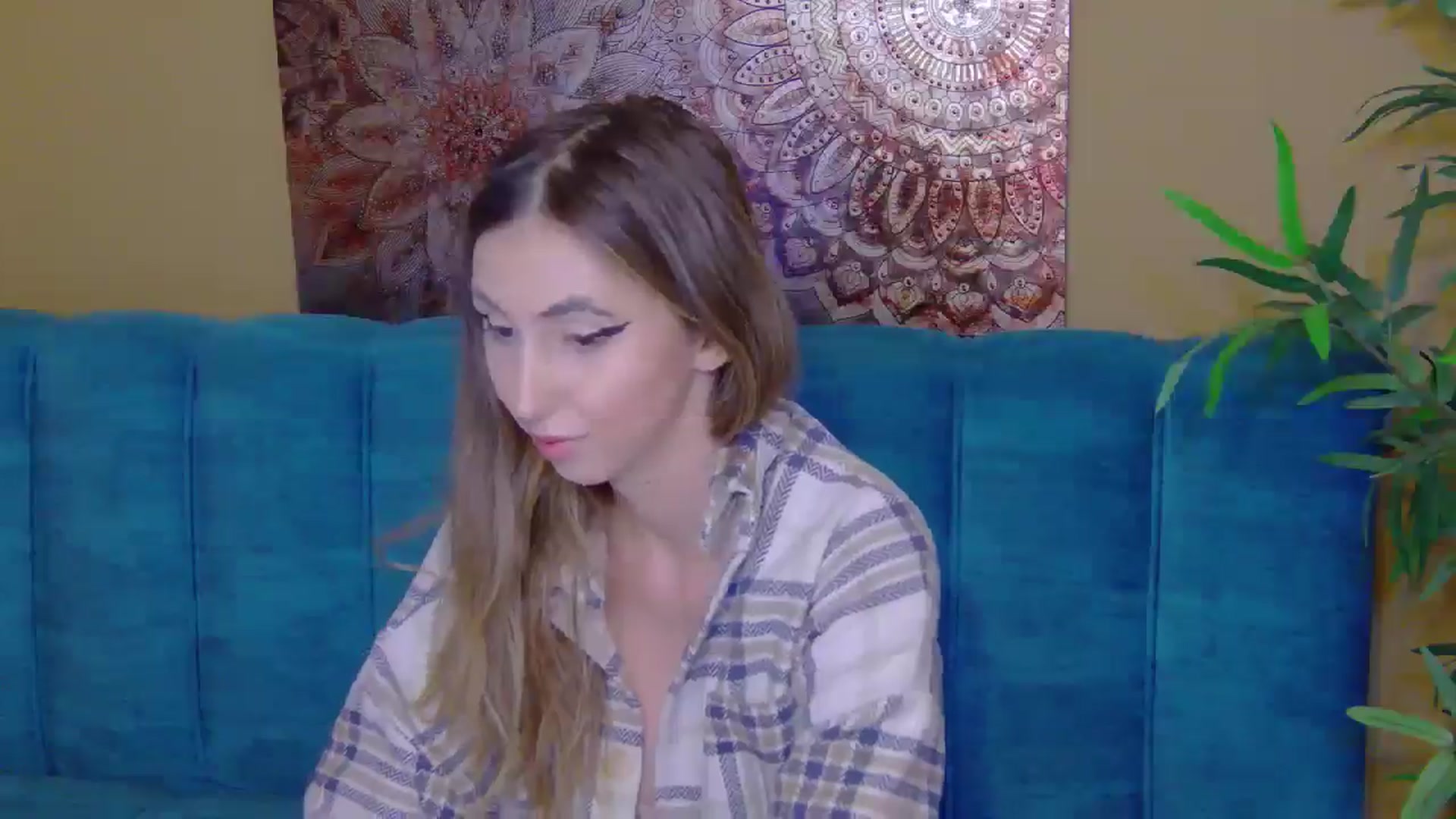 Gallery image thumbnail from Artemiss's myfreecams stream on, 10/18/2024, 21:39 image 11 of 20