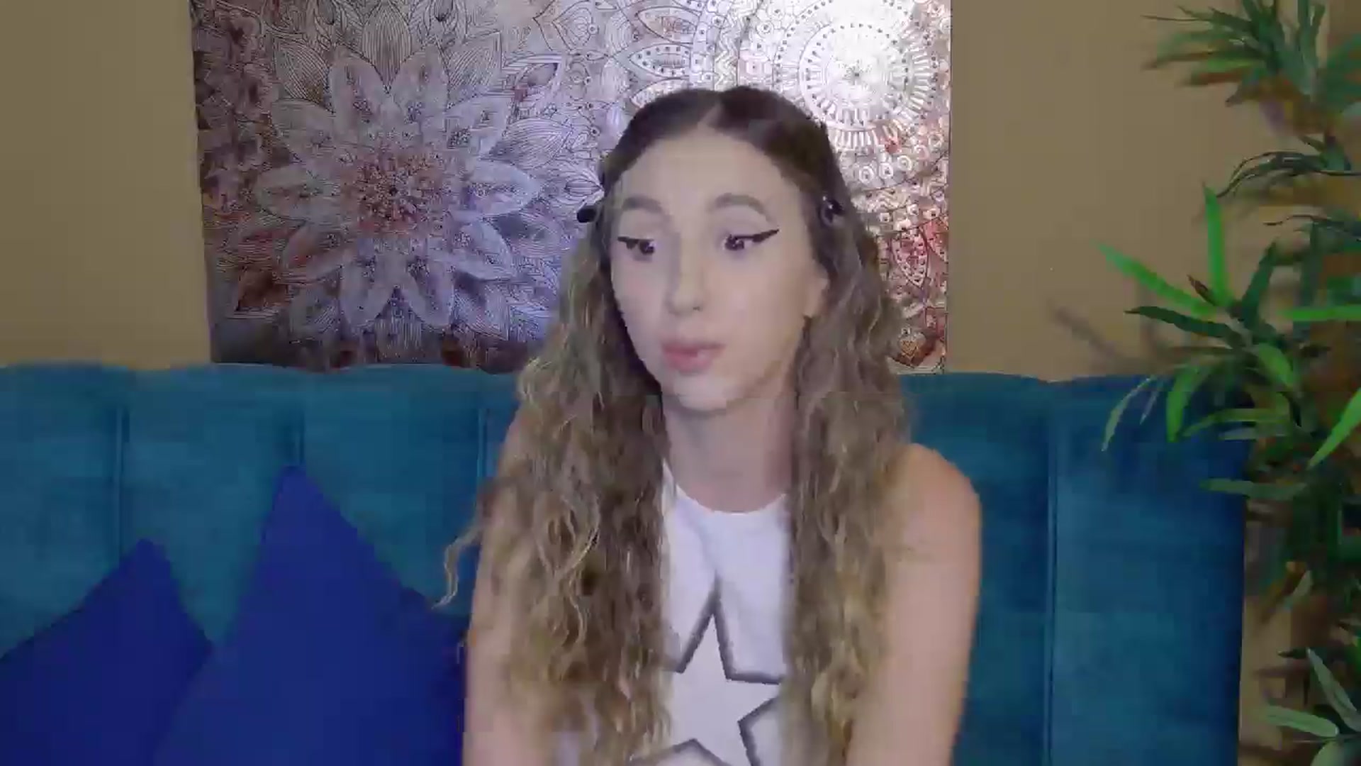 Gallery image thumbnail from Artemiss's myfreecams stream on, 10/19/2024, 21:57 image 10 of 20