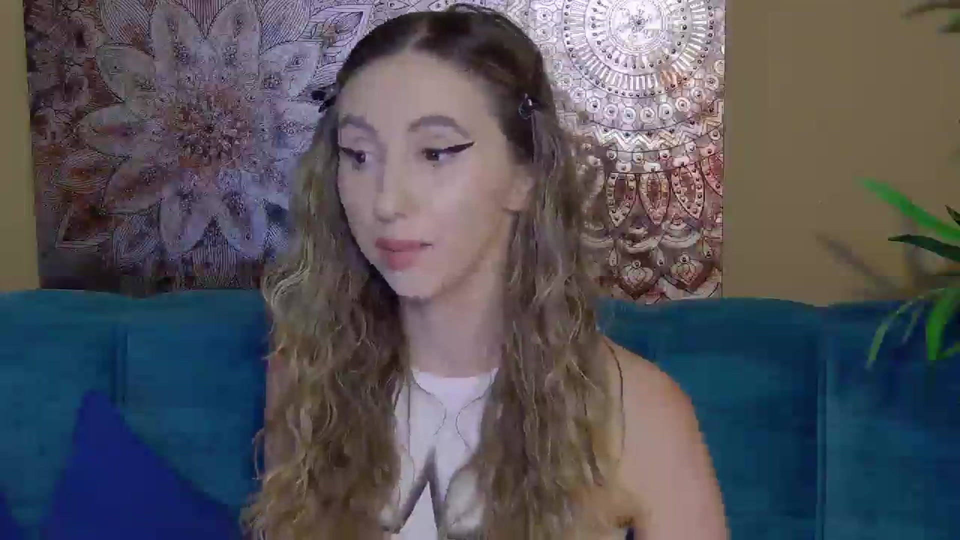 Gallery image thumbnail from Artemiss's myfreecams stream on, 10/19/2024, 21:57 image 8 of 20