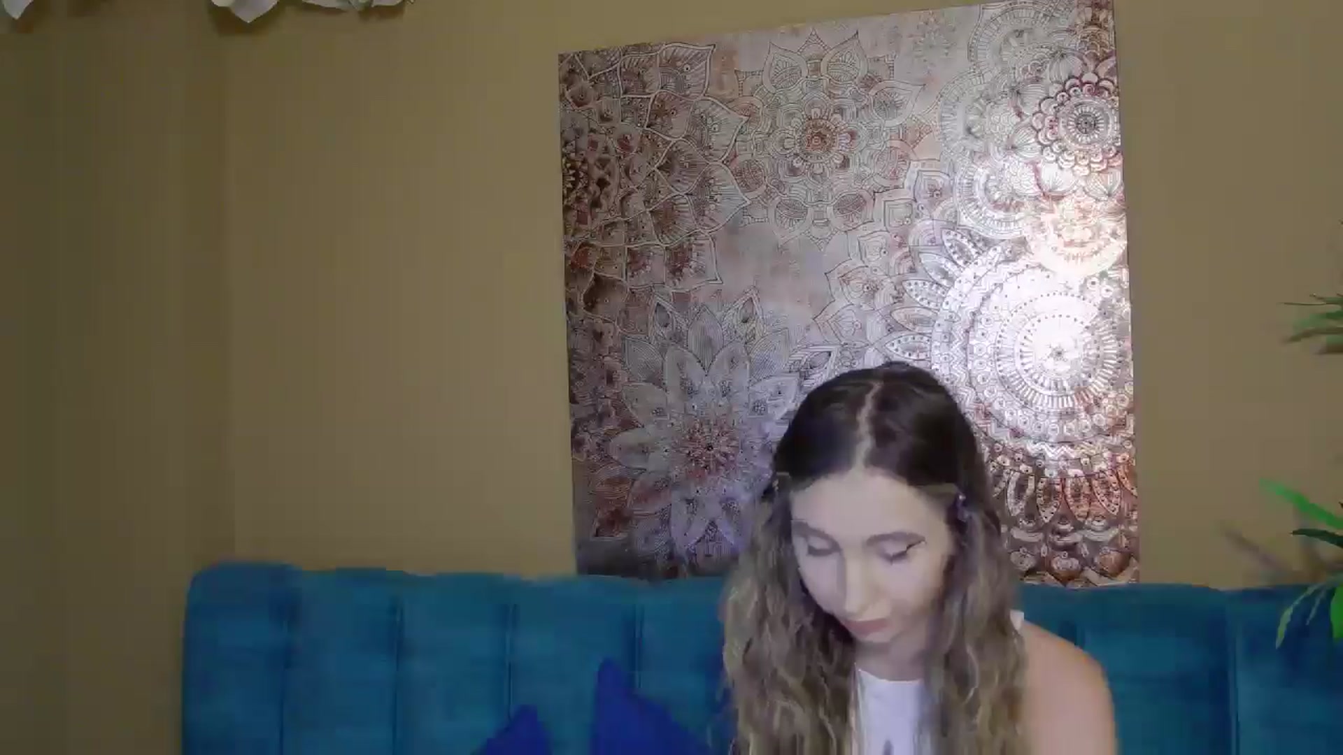 Gallery image thumbnail from Artemiss's myfreecams stream on, 10/19/2024, 21:57 image 17 of 20