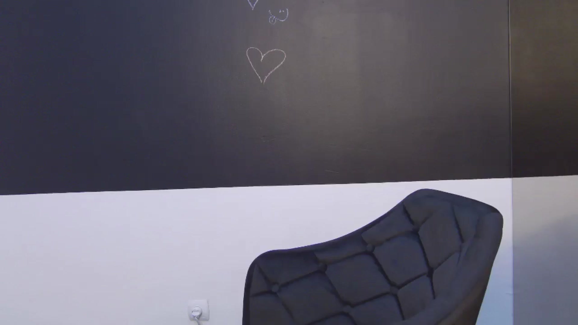 Gallery image thumbnail from Artemiss's myfreecams stream on, 10/27/2024, 23:21 image 5 of 20