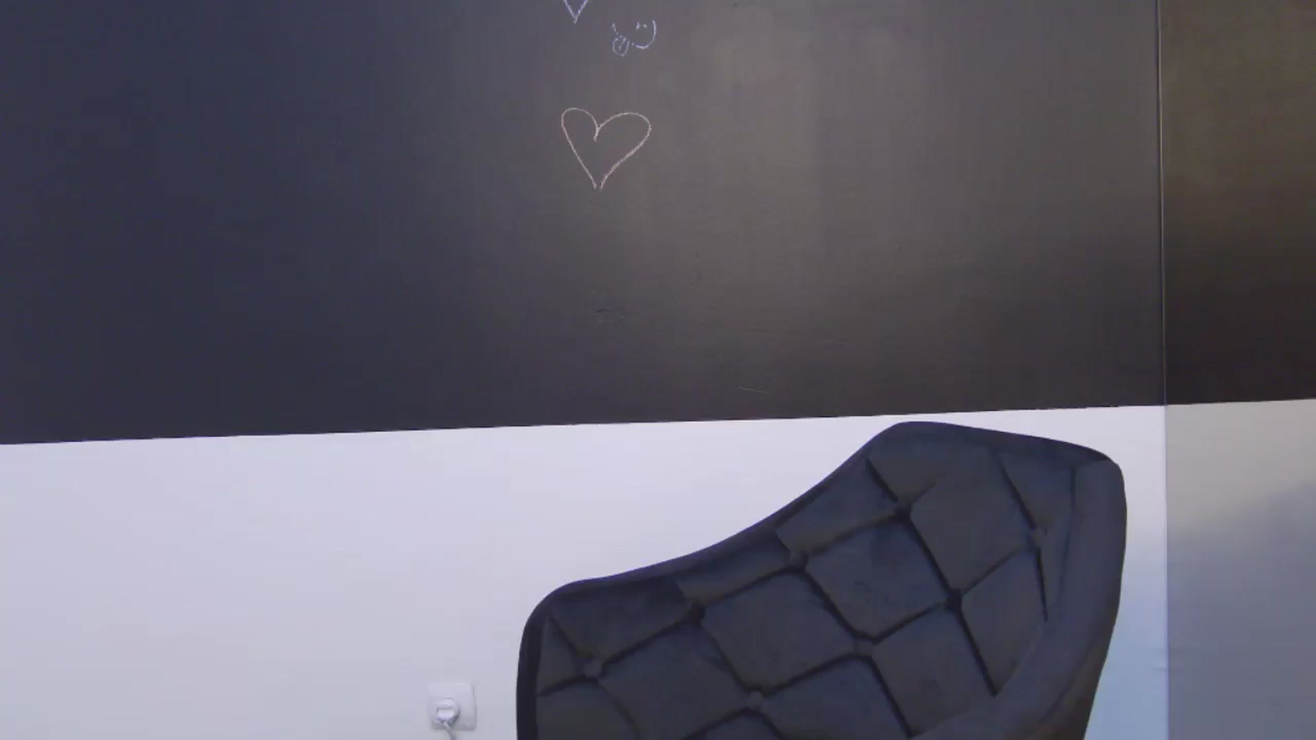 Gallery image thumbnail from Artemiss's myfreecams stream on, 10/27/2024, 23:21 image 10 of 20