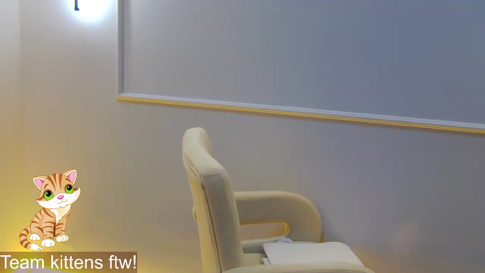 Gallery image thumbnail from Artemiss's myfreecams stream on, 11/15/2024, 24:30 image 16 of 20
