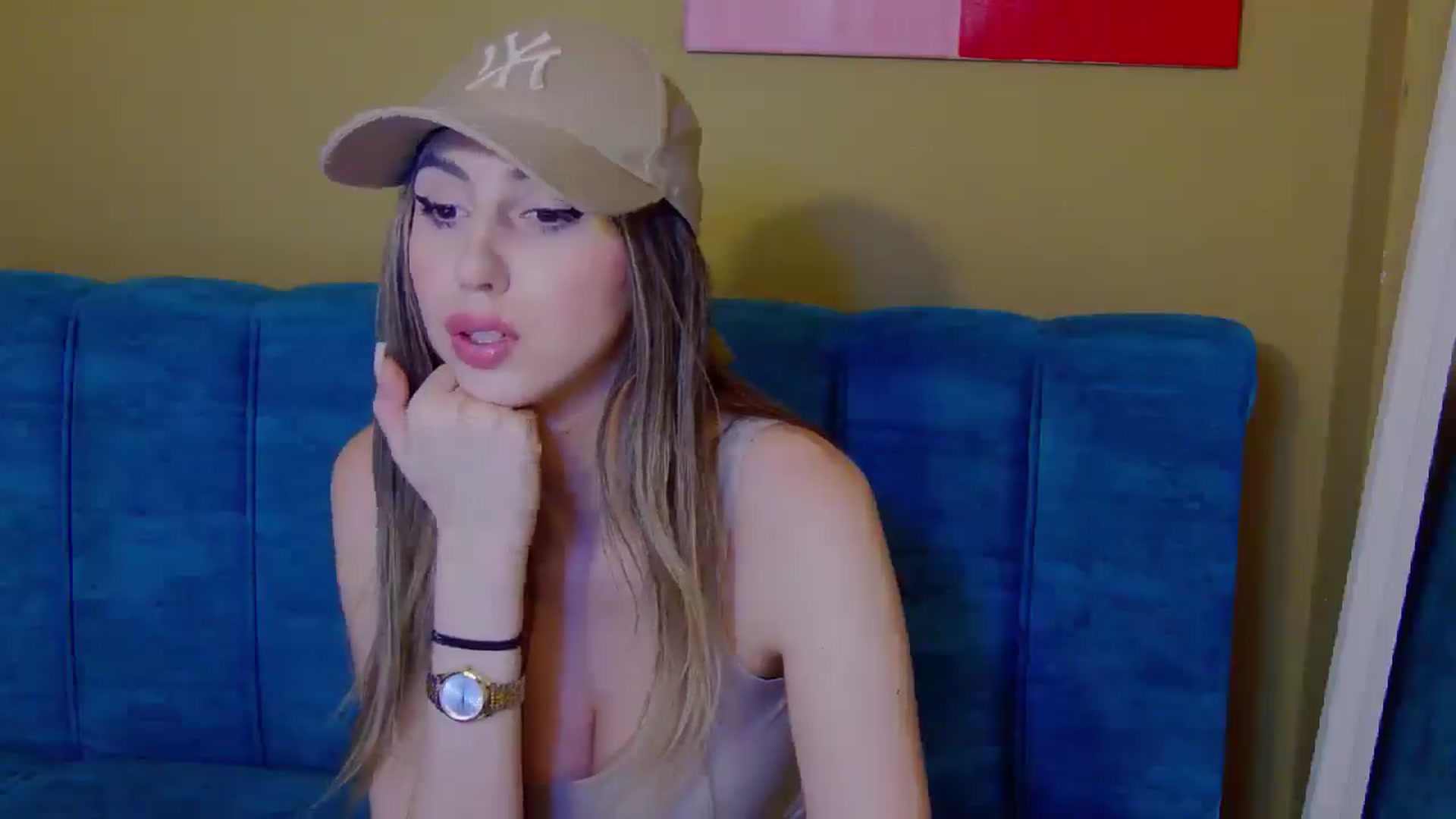 Gallery image thumbnail from Artemiss's myfreecams stream on, 11/16/2024, 24:37 image 3 of 20