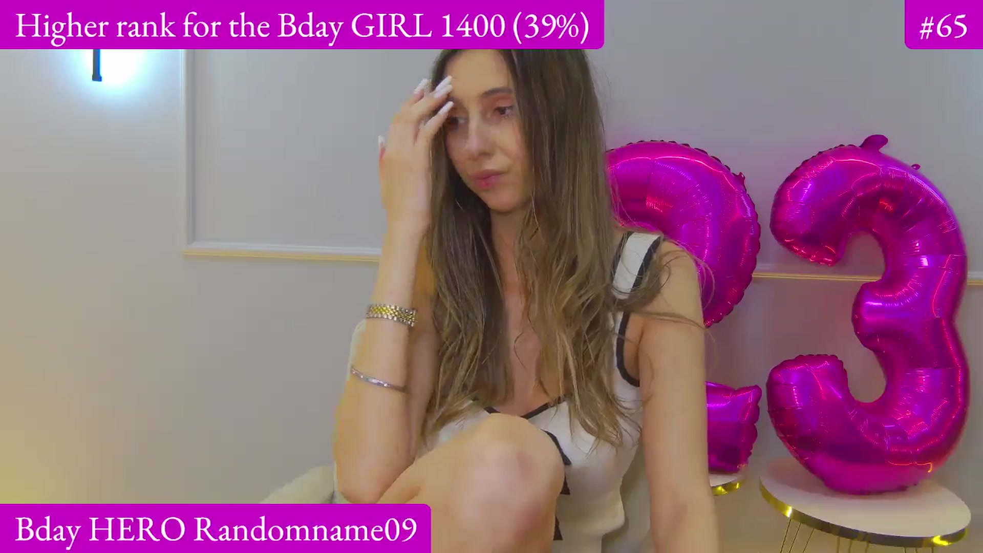 Gallery image thumbnail from Artemiss's myfreecams stream on, 12/01/2024, 20:38 image 15 of 20