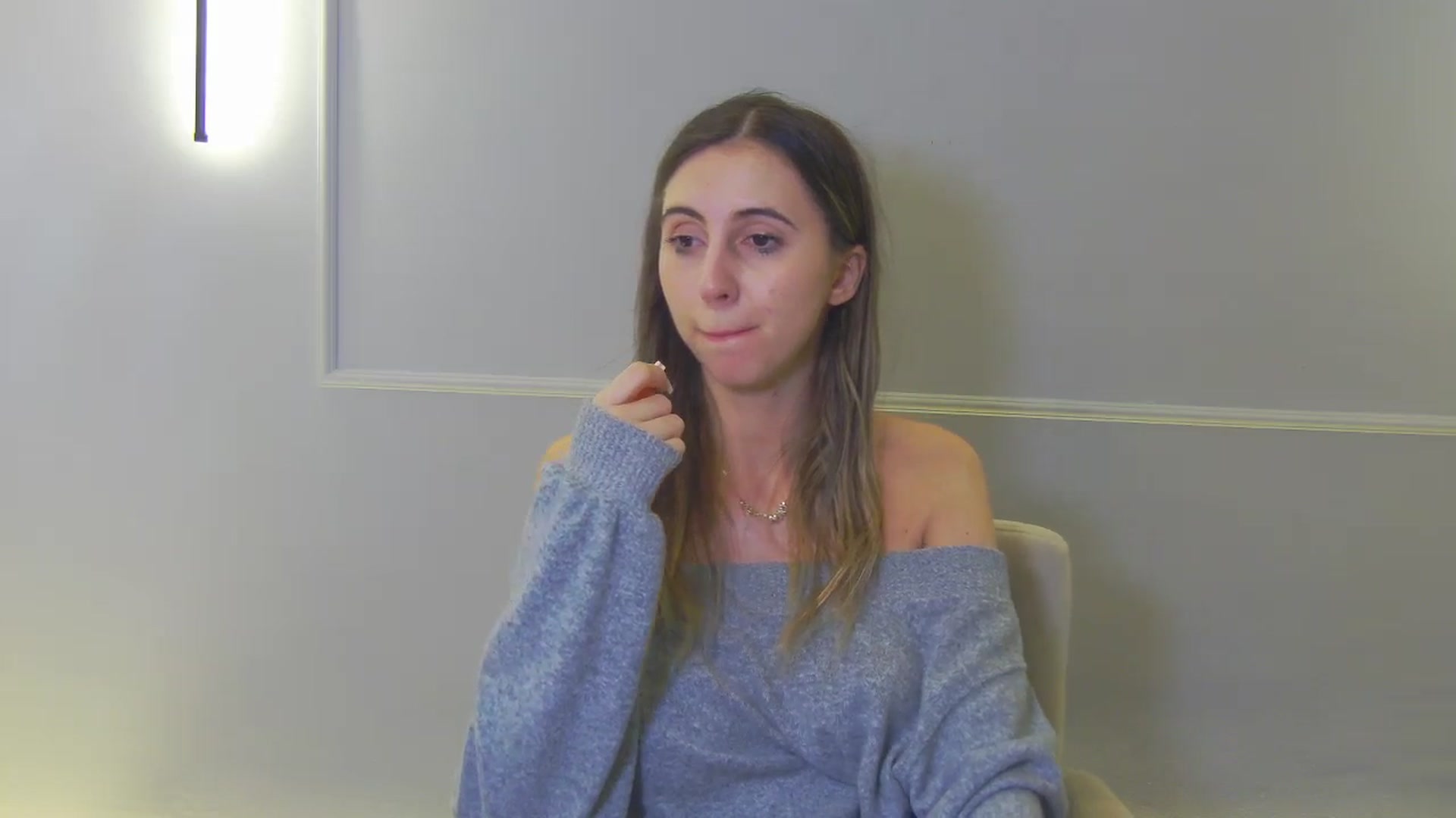 Gallery image thumbnail from Artemiss's myfreecams stream on, 12/02/2024, 19:31 image 5 of 20