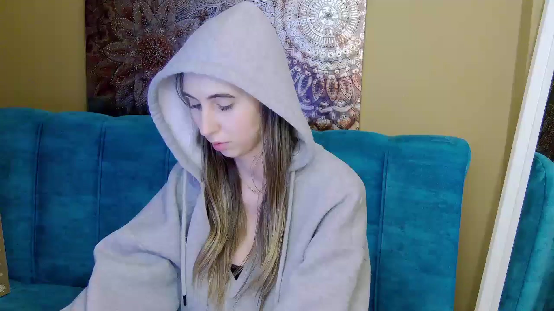 Gallery image thumbnail from Artemiss's myfreecams stream on, 12/21/2024, 24:10 image 20 of 20