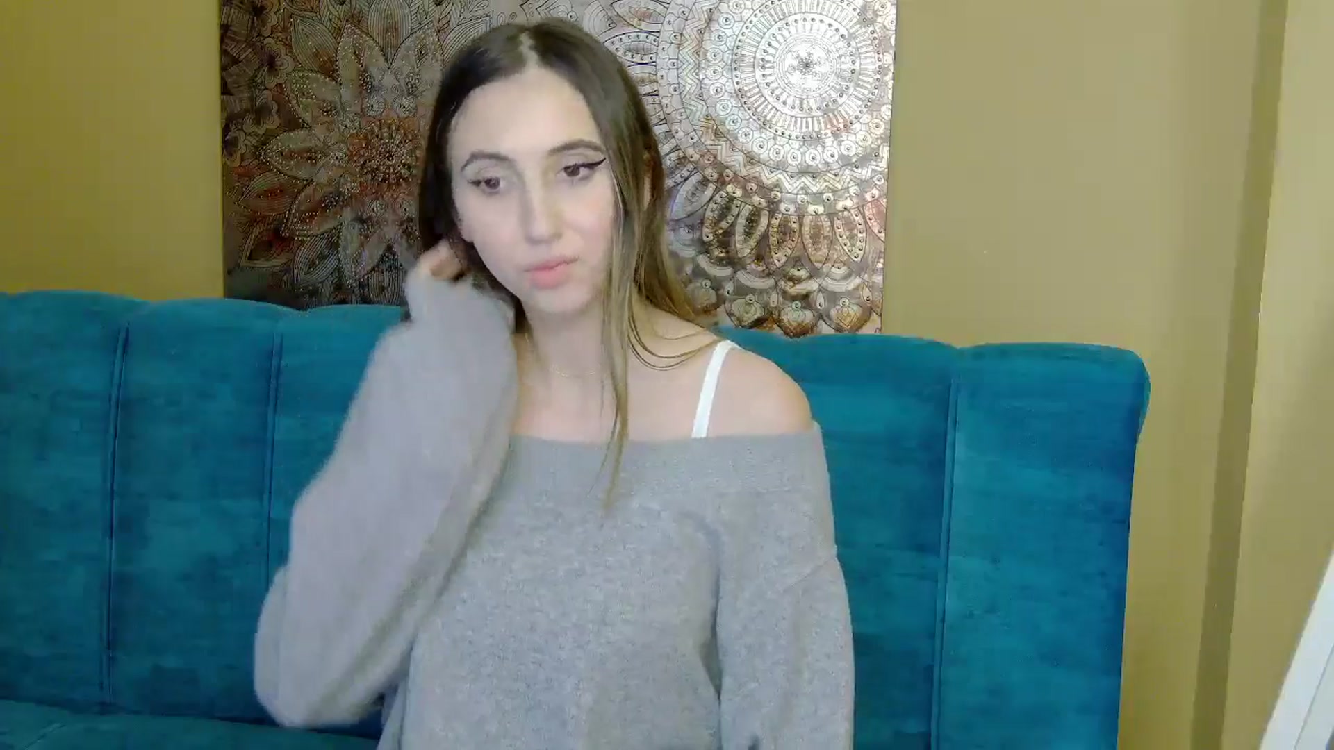 Gallery image thumbnail from Artemiss's myfreecams stream on, 12/21/2024, 23:55 image 11 of 20