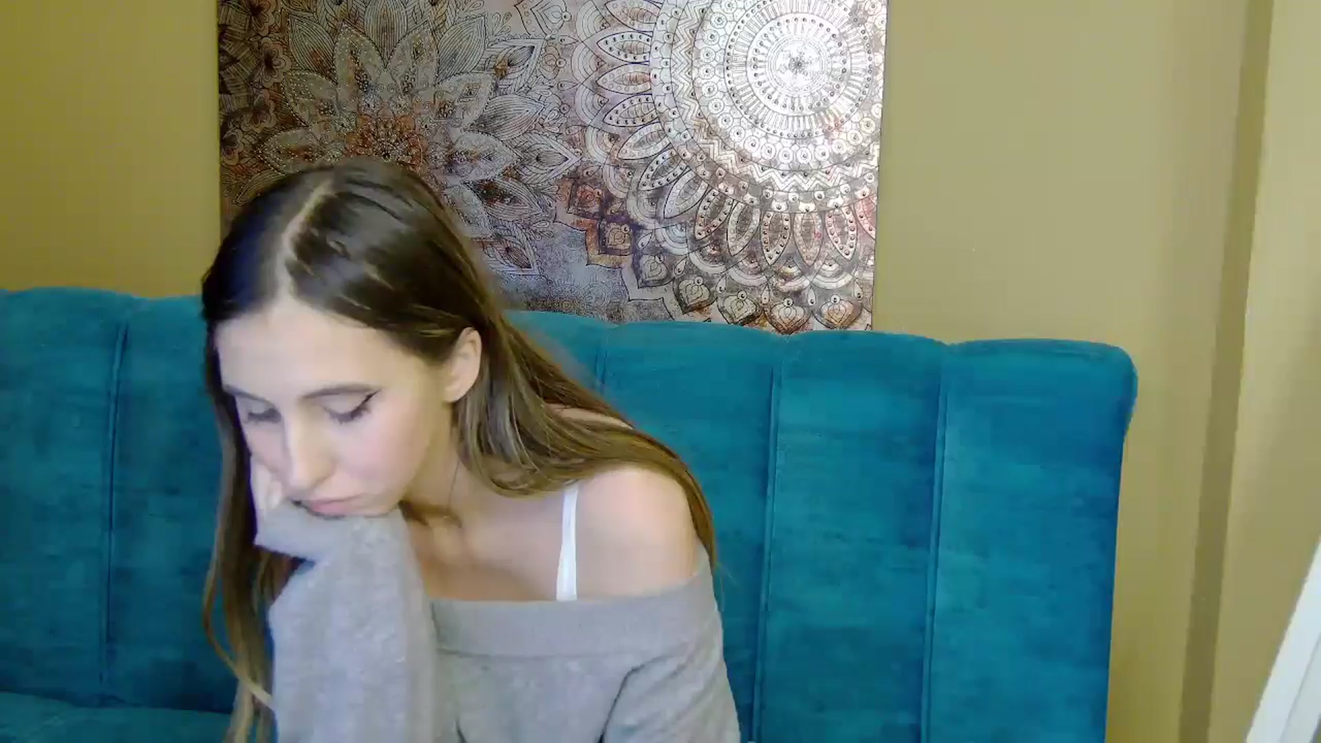 Gallery image thumbnail from Artemiss's myfreecams stream on, 12/21/2024, 23:55 image 13 of 20