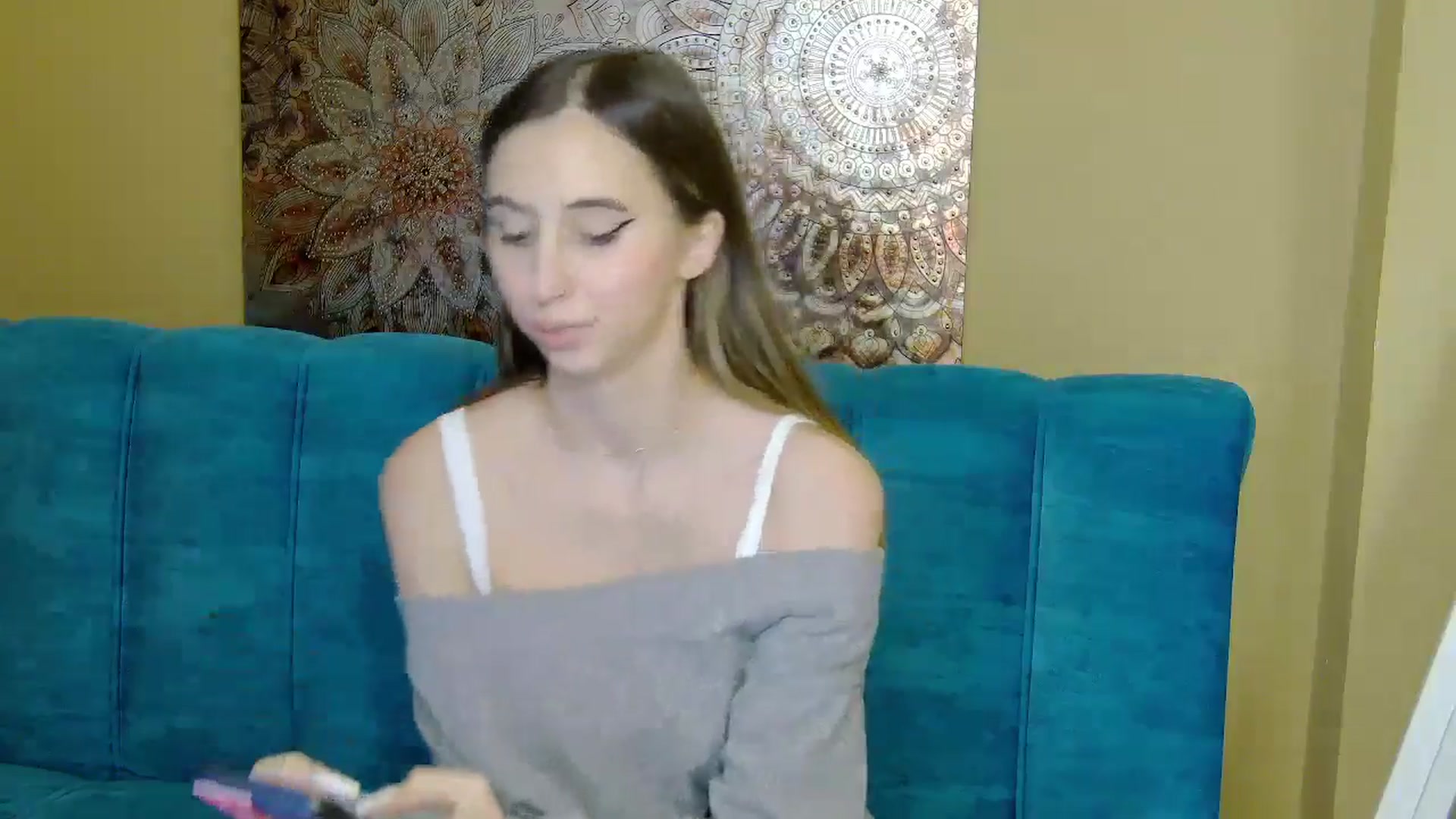 Gallery image thumbnail from Artemiss's myfreecams stream on, 12/21/2024, 23:55 image 12 of 20