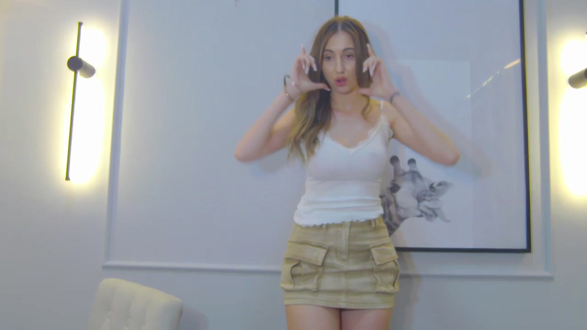 Gallery image thumbnail from Artemiss's myfreecams stream on, 01/23/2025, 23:31 image 1 of 20