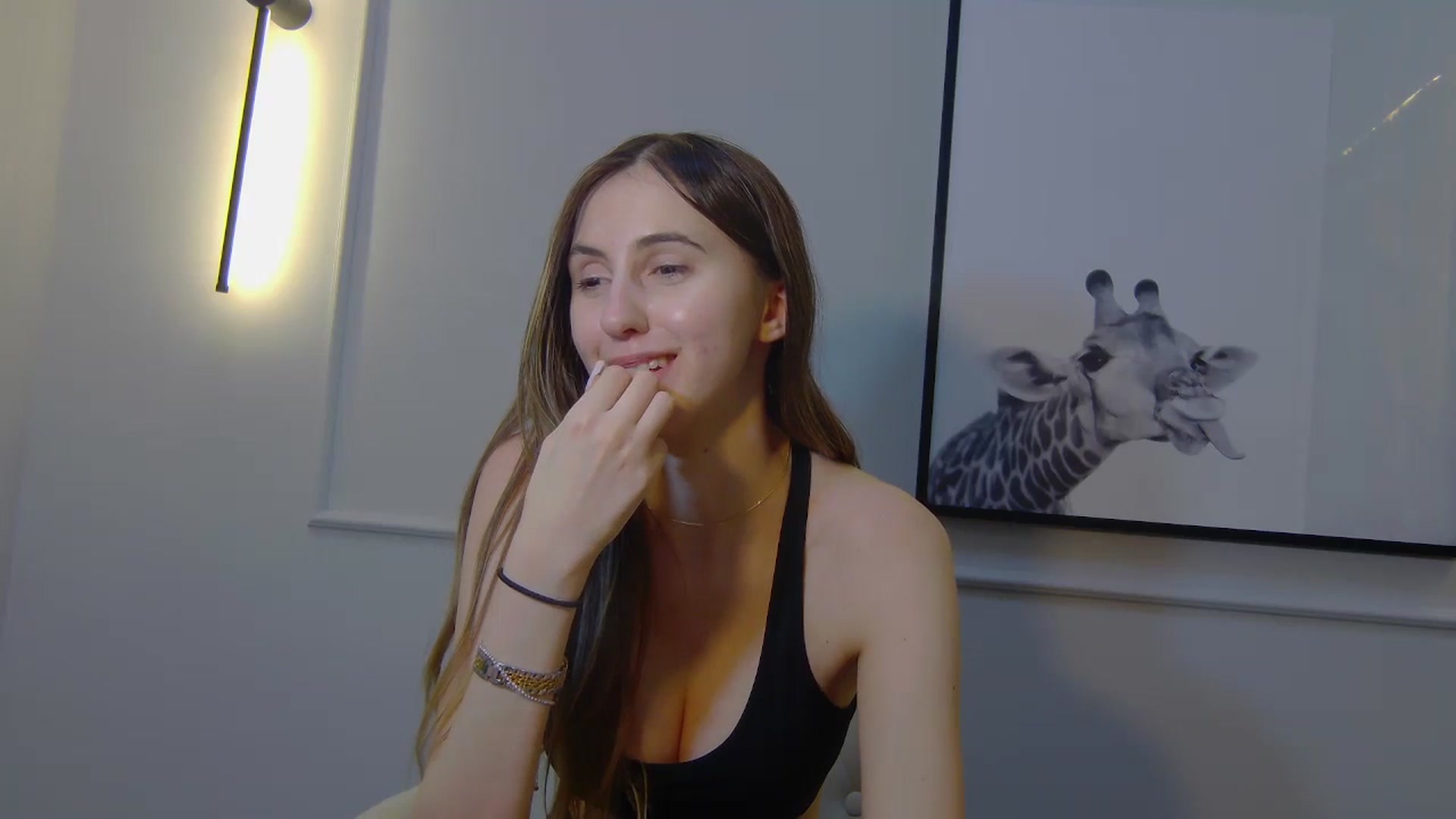 Gallery image thumbnail from Artemiss's myfreecams stream on, 01/27/2025, 22:12 image 9 of 20