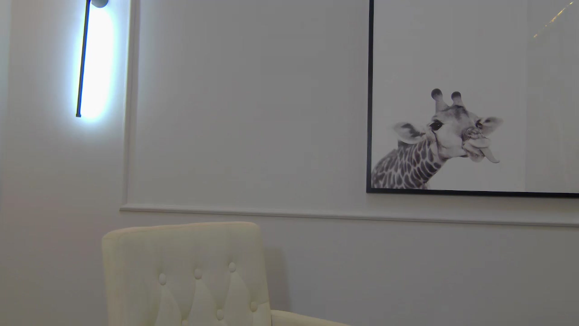 Gallery image thumbnail from Artemiss's myfreecams stream on, 01/29/2025, 19:36 image 7 of 20