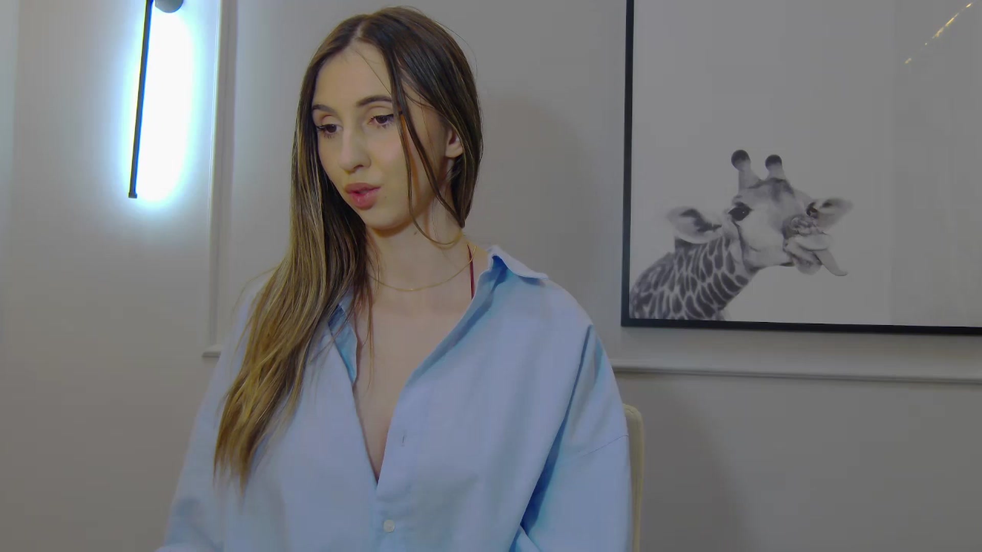 Gallery image thumbnail from Artemiss's myfreecams stream on, 01/29/2025, 19:36 image 3 of 20