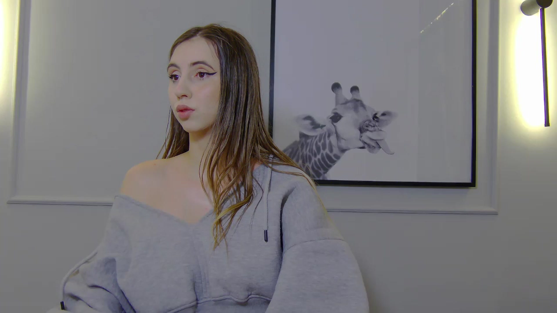Gallery image thumbnail from Artemiss's myfreecams stream on, 02/17/2025, 20:37 image 12 of 20