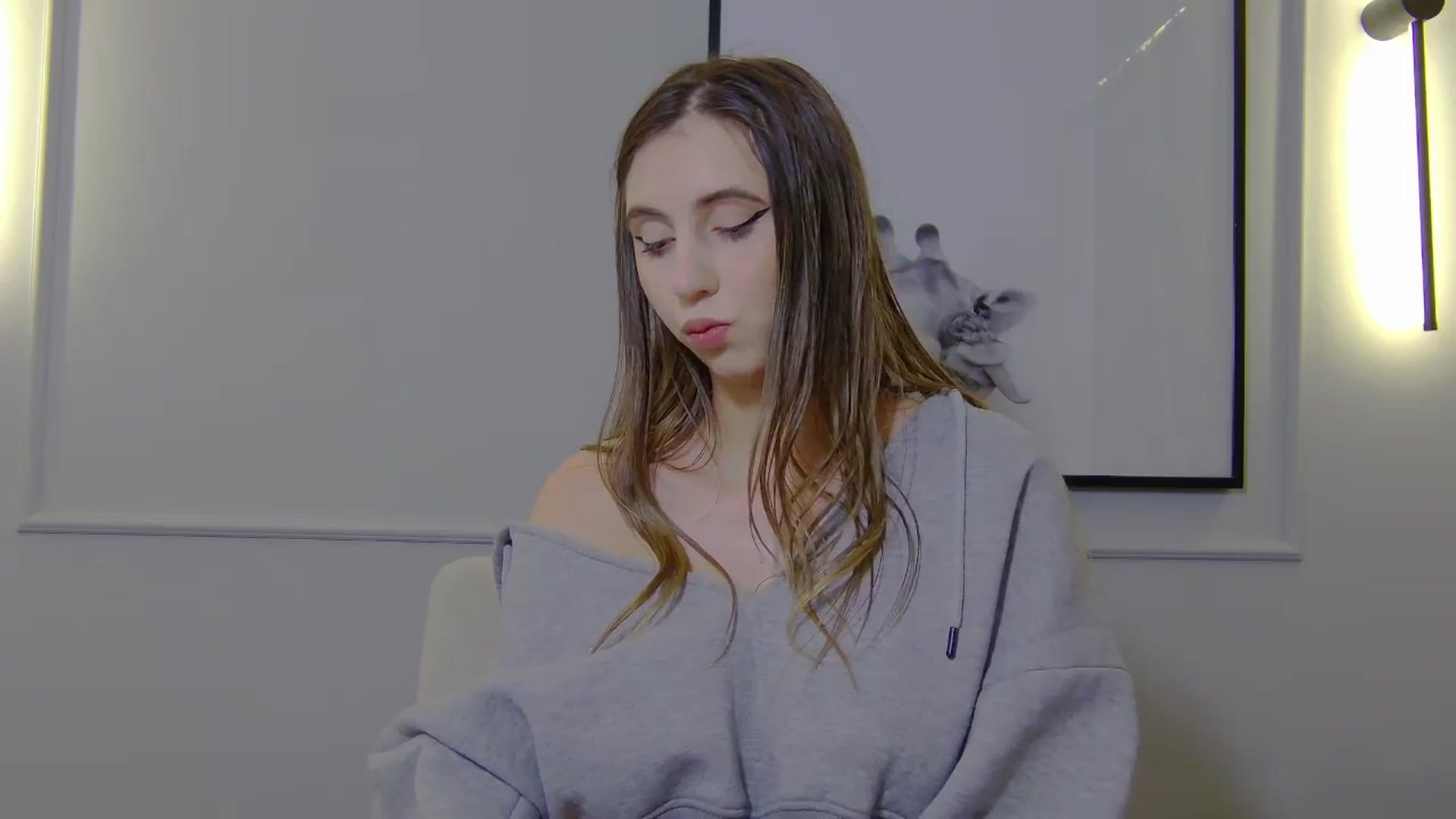 Gallery image thumbnail from Artemiss's myfreecams stream on, 02/17/2025, 20:37 image 17 of 20