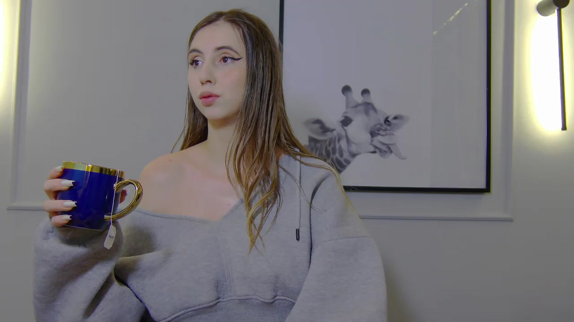 Gallery image thumbnail from Artemiss's myfreecams stream on, 02/17/2025, 20:37 image 9 of 20