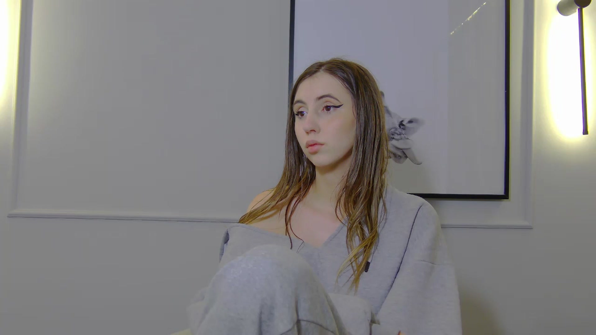 Gallery image thumbnail from Artemiss's myfreecams stream on, 02/17/2025, 21:32 image 19 of 20
