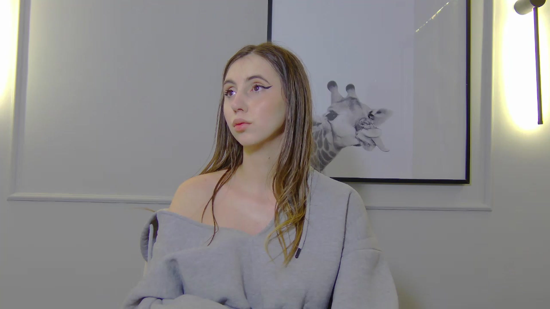 Gallery image thumbnail from Artemiss's myfreecams stream on, 02/17/2025, 21:32 image 6 of 20