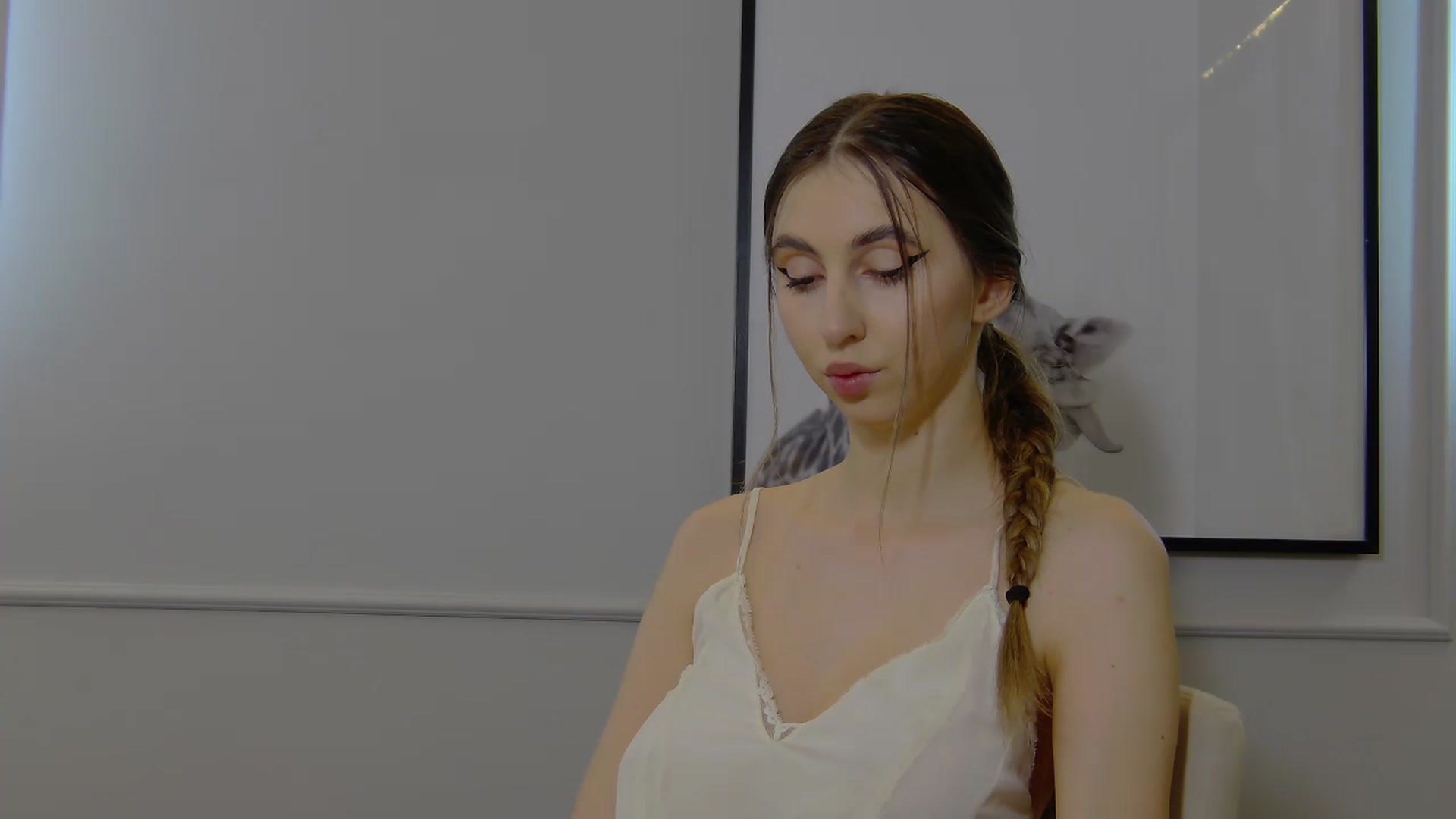 Gallery image thumbnail from Artemiss's myfreecams stream on, 02/20/2025, 20:06 image 16 of 20