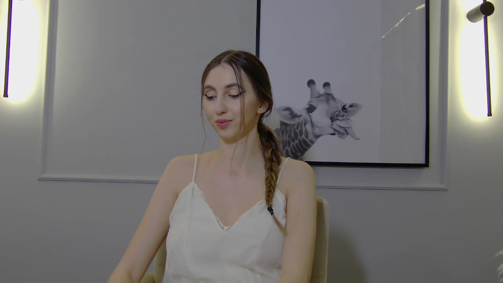Gallery image thumbnail from Artemiss's myfreecams stream on, 02/21/2025, 24:03 image 17 of 20