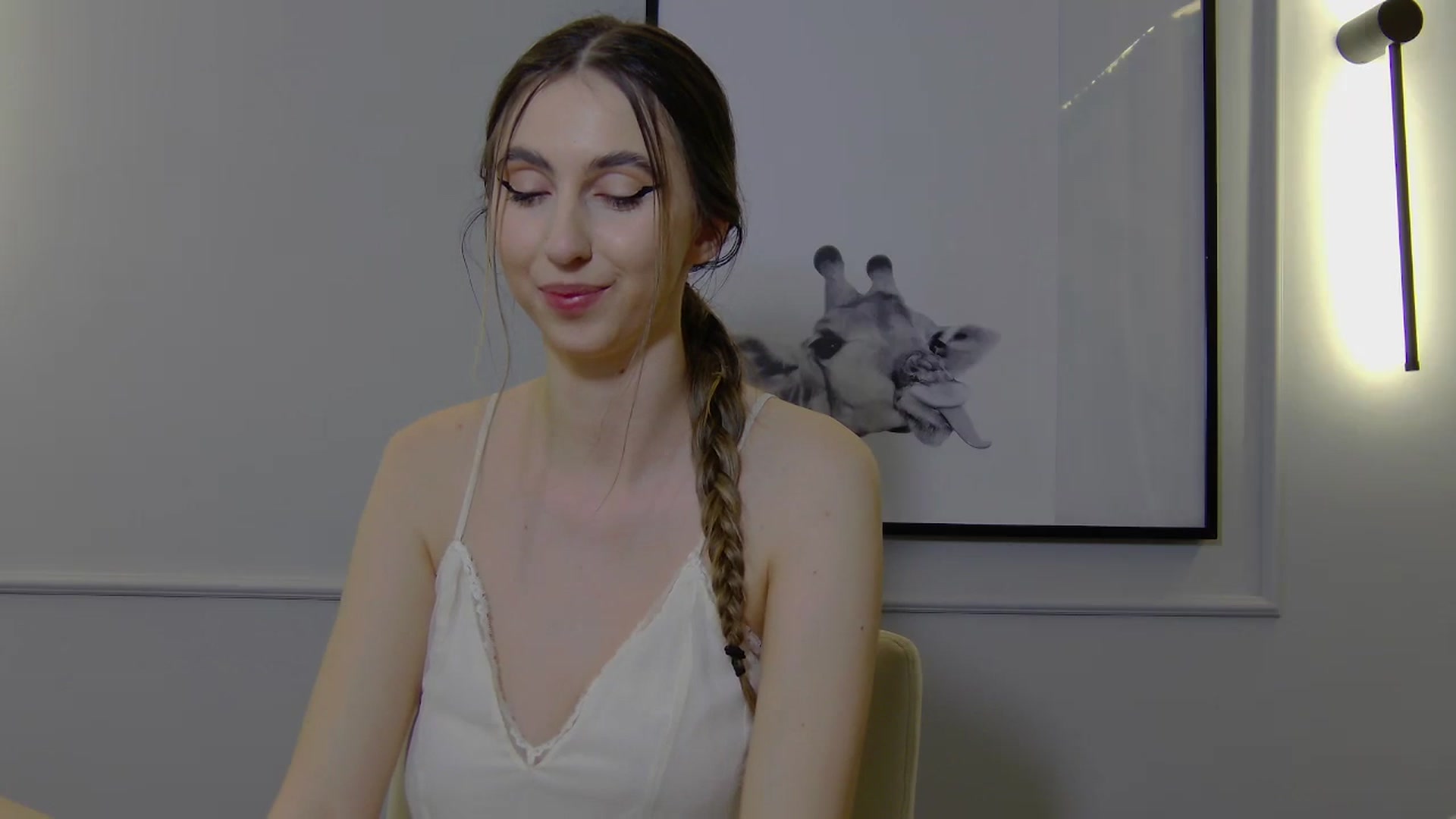 Gallery image thumbnail from Artemiss's myfreecams stream on, 02/21/2025, 24:03 image 11 of 20