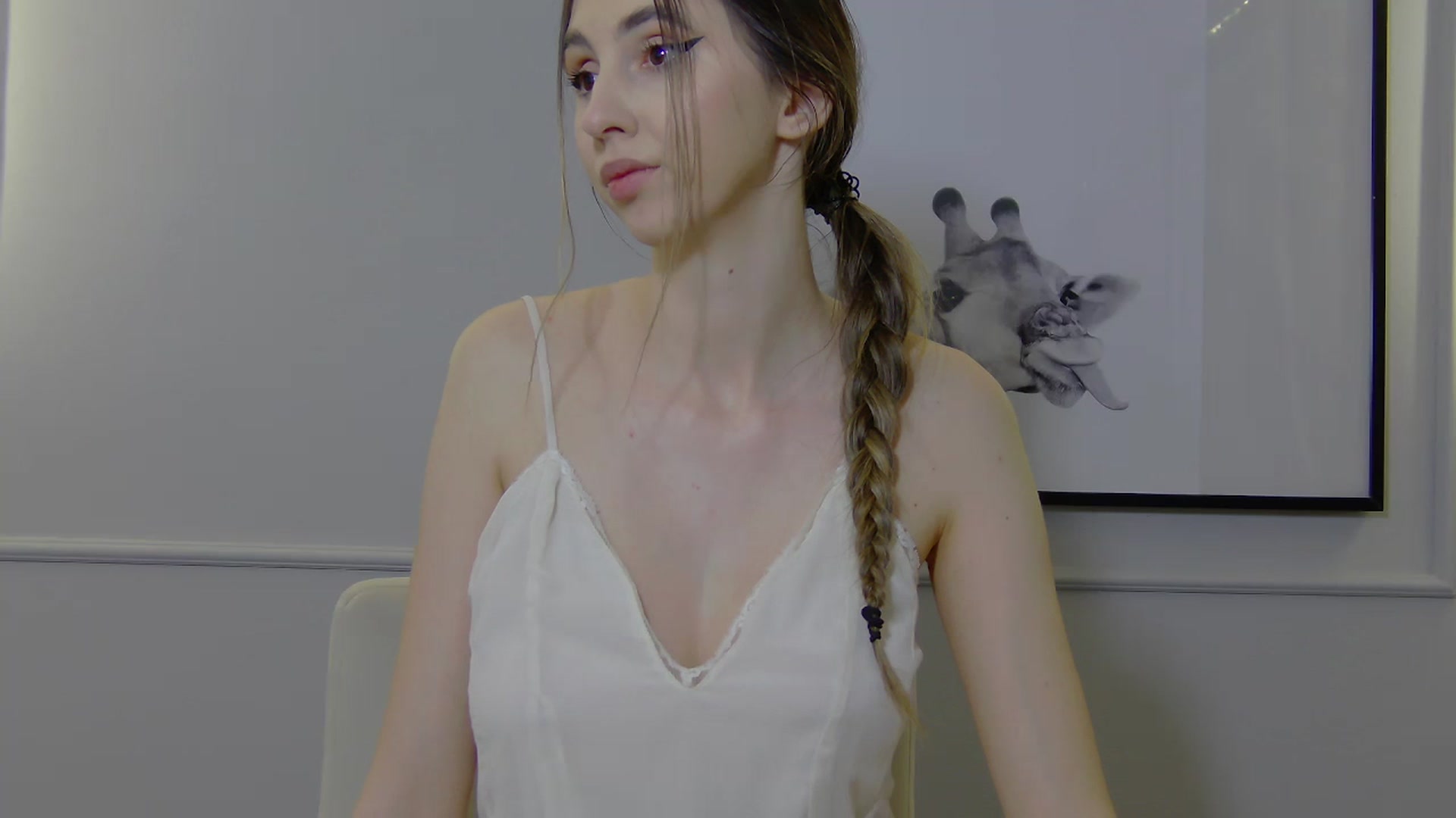 Gallery image thumbnail from Artemiss's myfreecams stream on, 02/21/2025, 24:48 image 10 of 20