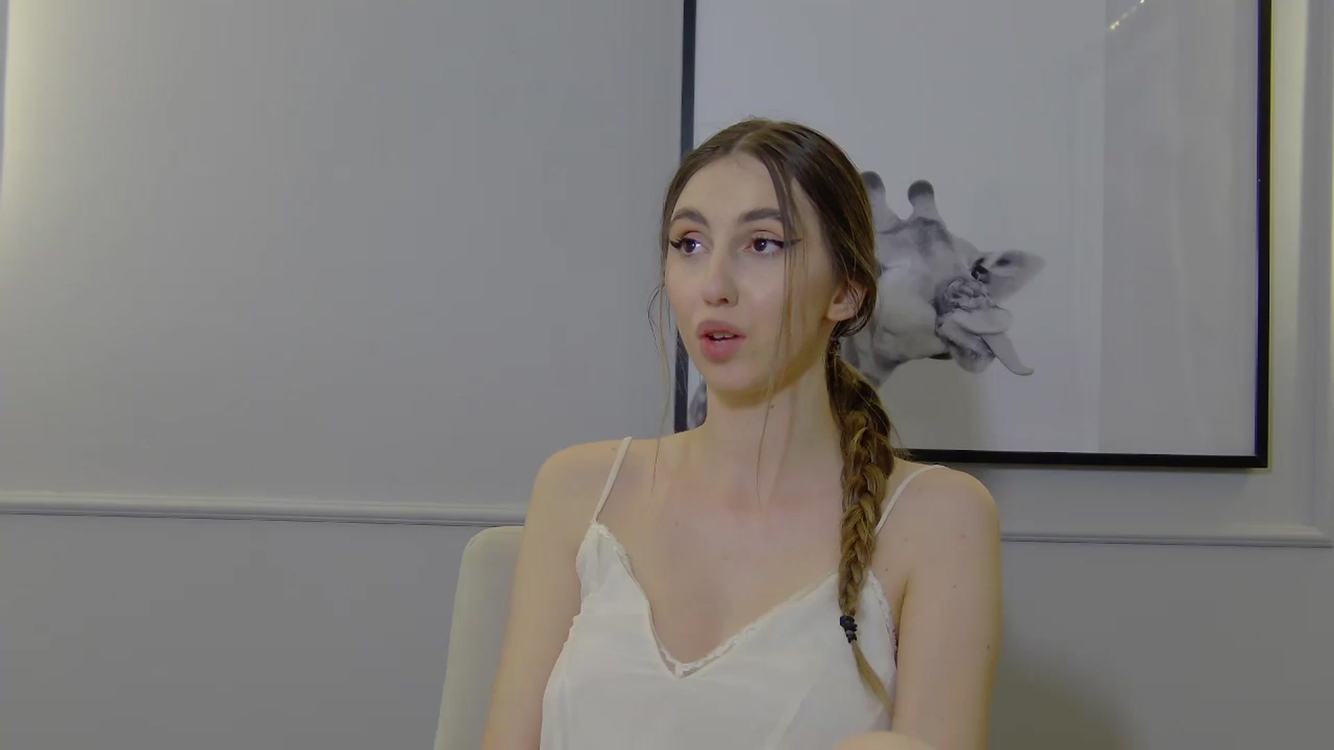 Gallery image thumbnail from Artemiss's myfreecams stream on, 02/21/2025, 24:48 image 3 of 20