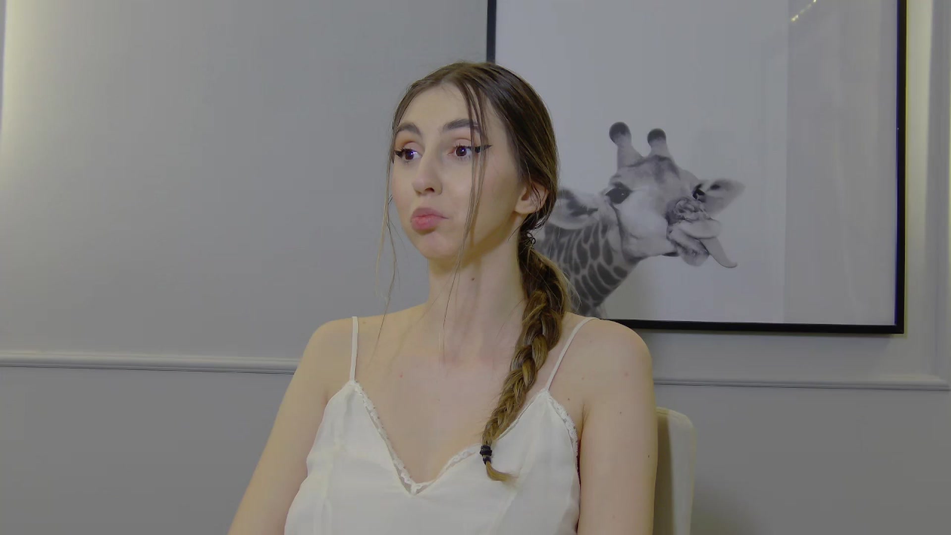 Gallery image thumbnail from Artemiss's myfreecams stream on, 02/21/2025, 24:48 image 1 of 20