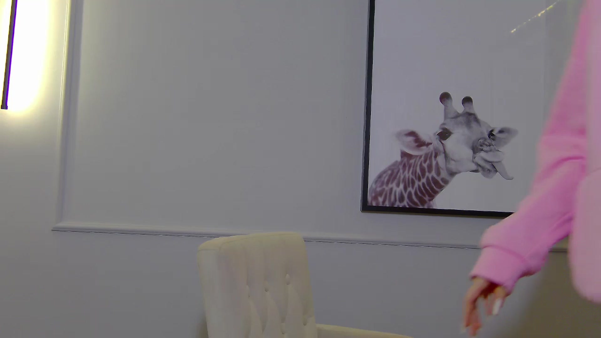 Gallery image thumbnail from Artemiss's myfreecams stream on, 02/21/2025, 20:34 image 12 of 20