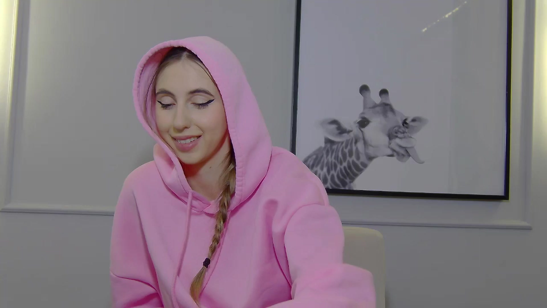 Gallery image thumbnail from Artemiss's myfreecams stream on, 02/21/2025, 20:34 image 6 of 20