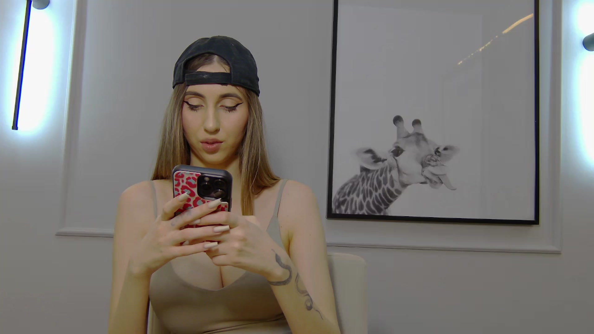 Gallery image thumbnail from Artemiss's myfreecams stream on, 02/23/2025, 21:12 image 7 of 20