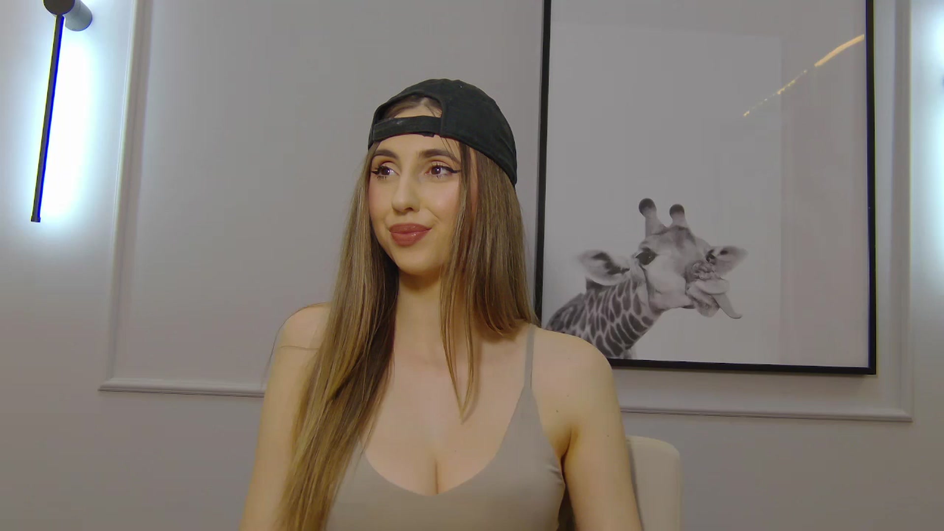 Gallery image thumbnail from Artemiss's myfreecams stream on, 02/23/2025, 21:12 image 19 of 20