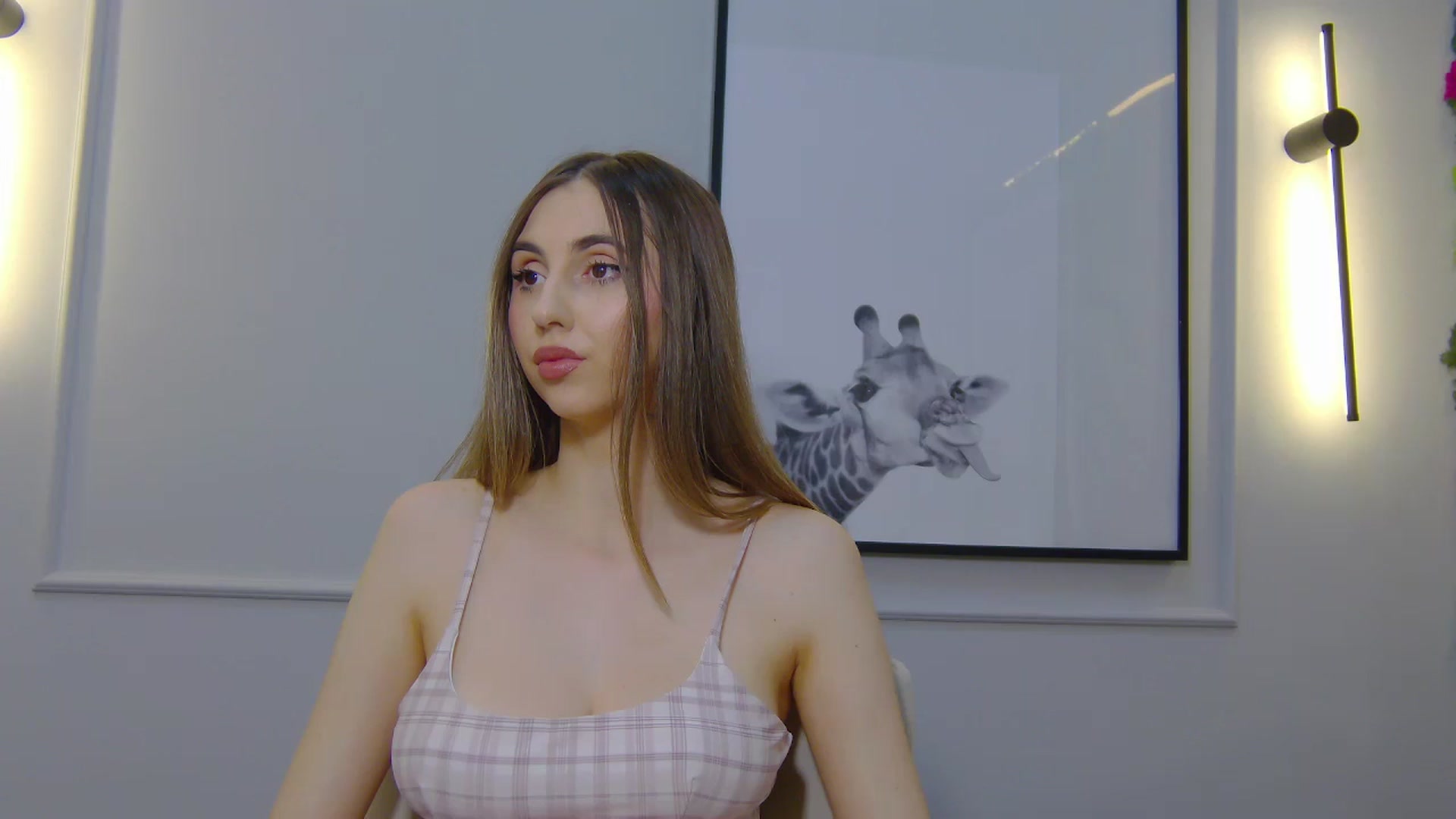 Gallery image thumbnail from Artemiss's myfreecams stream on, 02/24/2025, 24:25 image 6 of 20