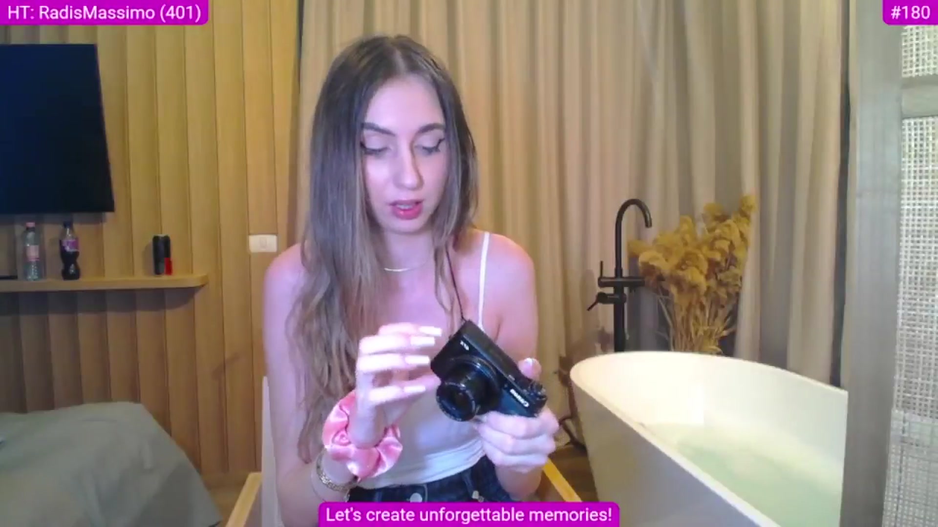 Gallery image thumbnail from Artemiss's myfreecams stream on, 03/01/2025, 22:26 image 3 of 20