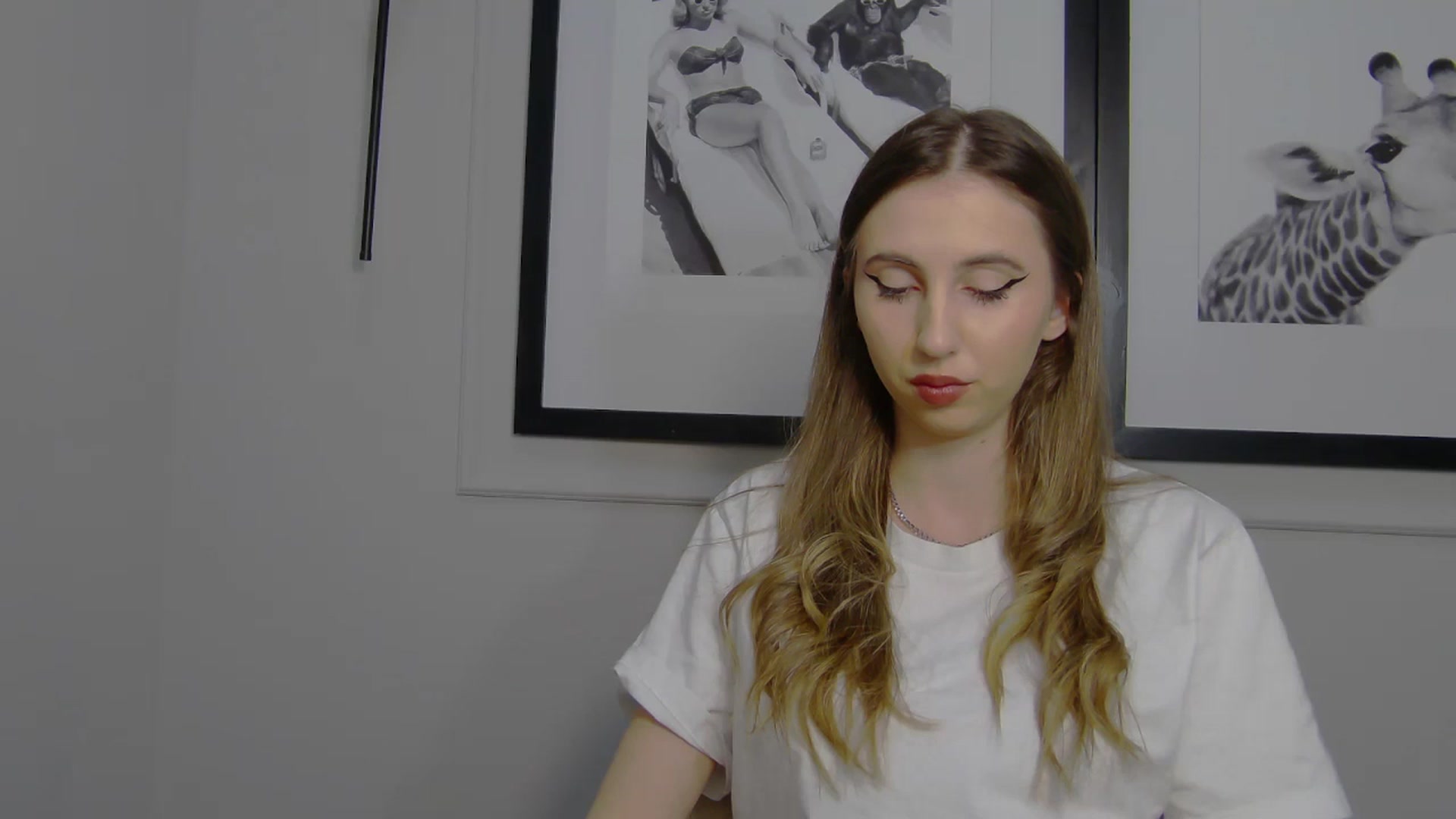 Gallery image thumbnail from Artemiss's myfreecams stream on, 03/21/2025, 23:44 image 10 of 20