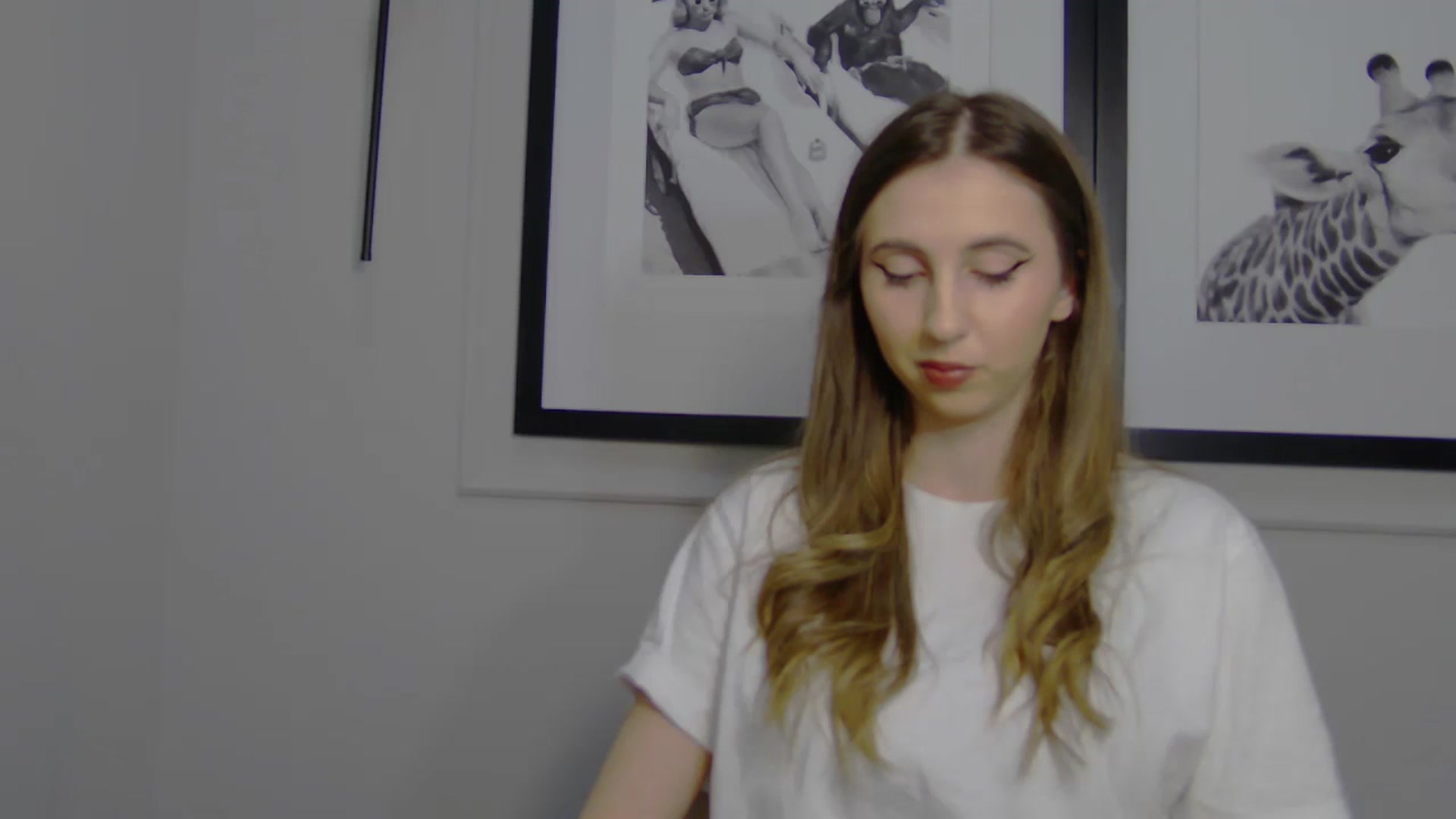 Gallery image thumbnail from Artemiss's myfreecams stream on, 03/21/2025, 23:44 image 14 of 20