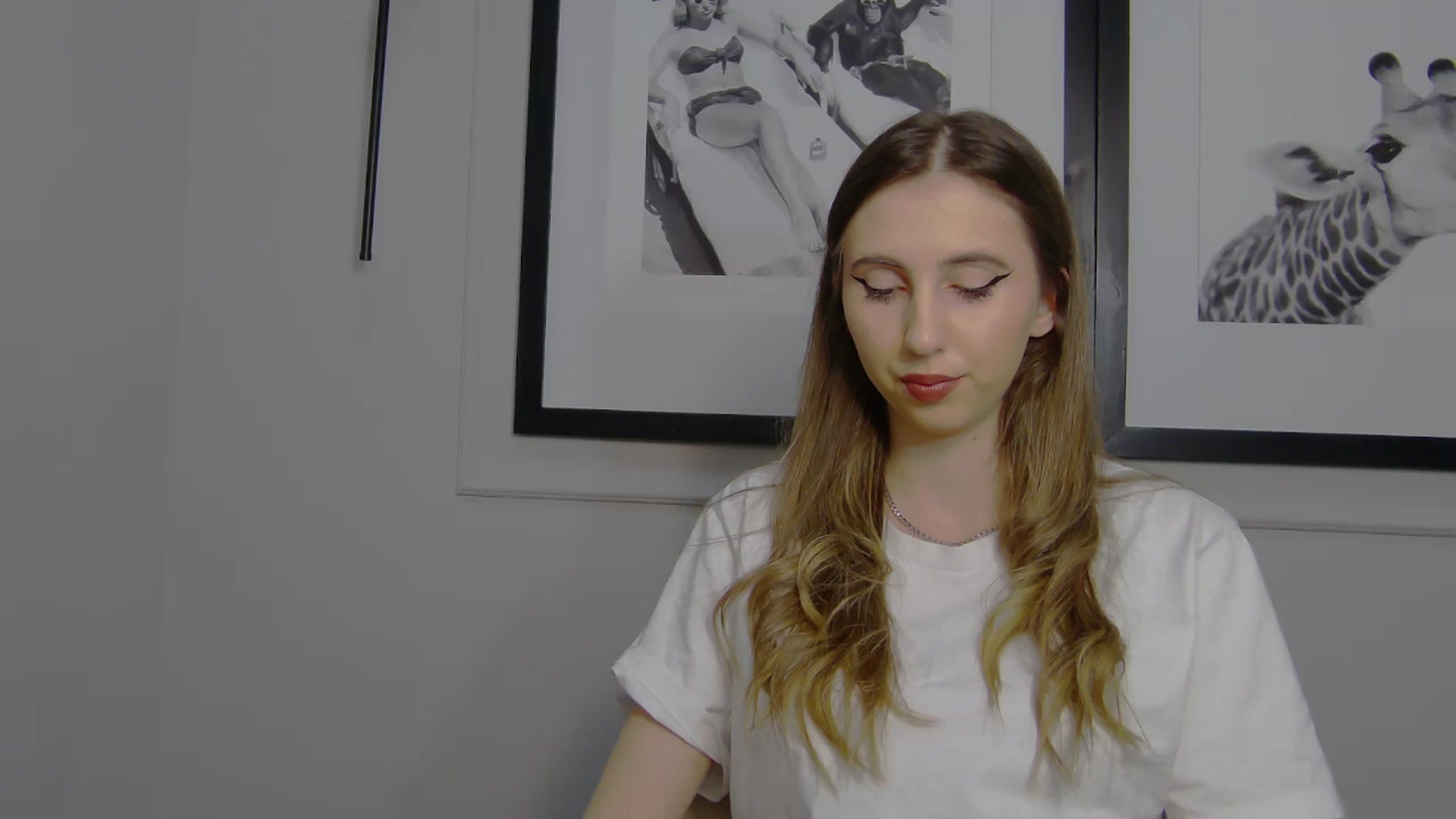 Gallery image thumbnail from Artemiss's myfreecams stream on, 03/21/2025, 23:44 image 11 of 20