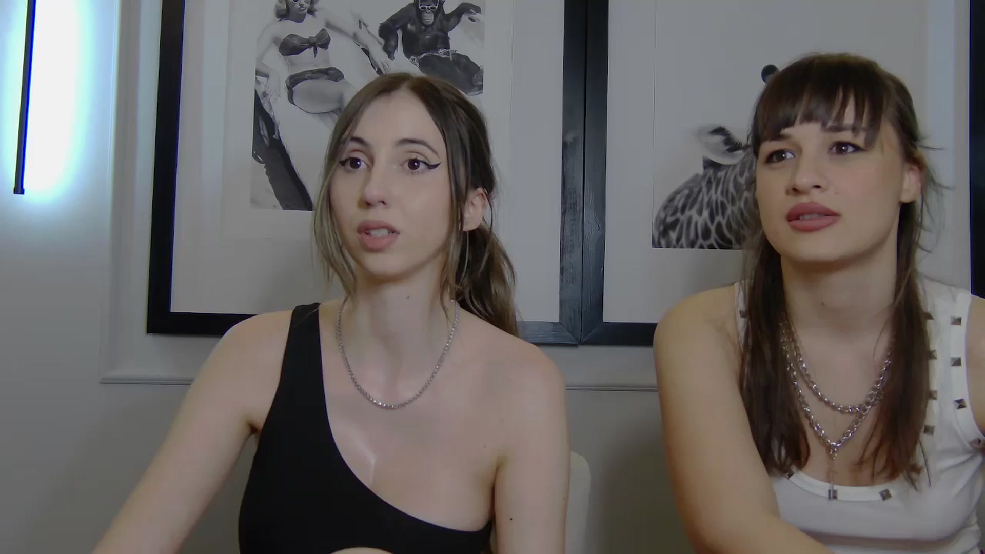 Gallery image thumbnail from Artemiss's myfreecams stream on, 03/22/2025, 21:25 image 6 of 20