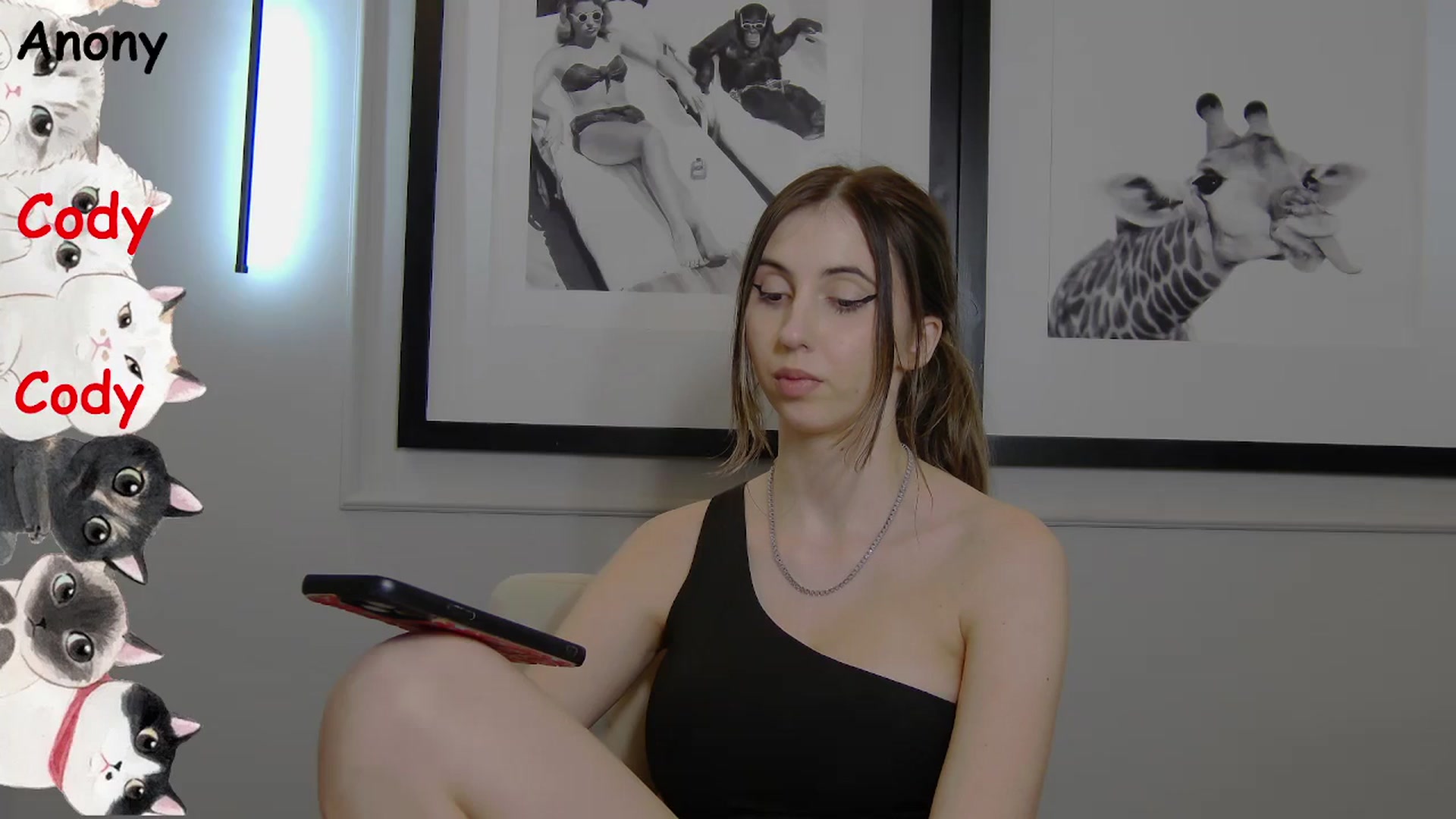 Gallery image thumbnail from Artemiss's myfreecams stream on, 03/22/2025, 23:46 image 11 of 20
