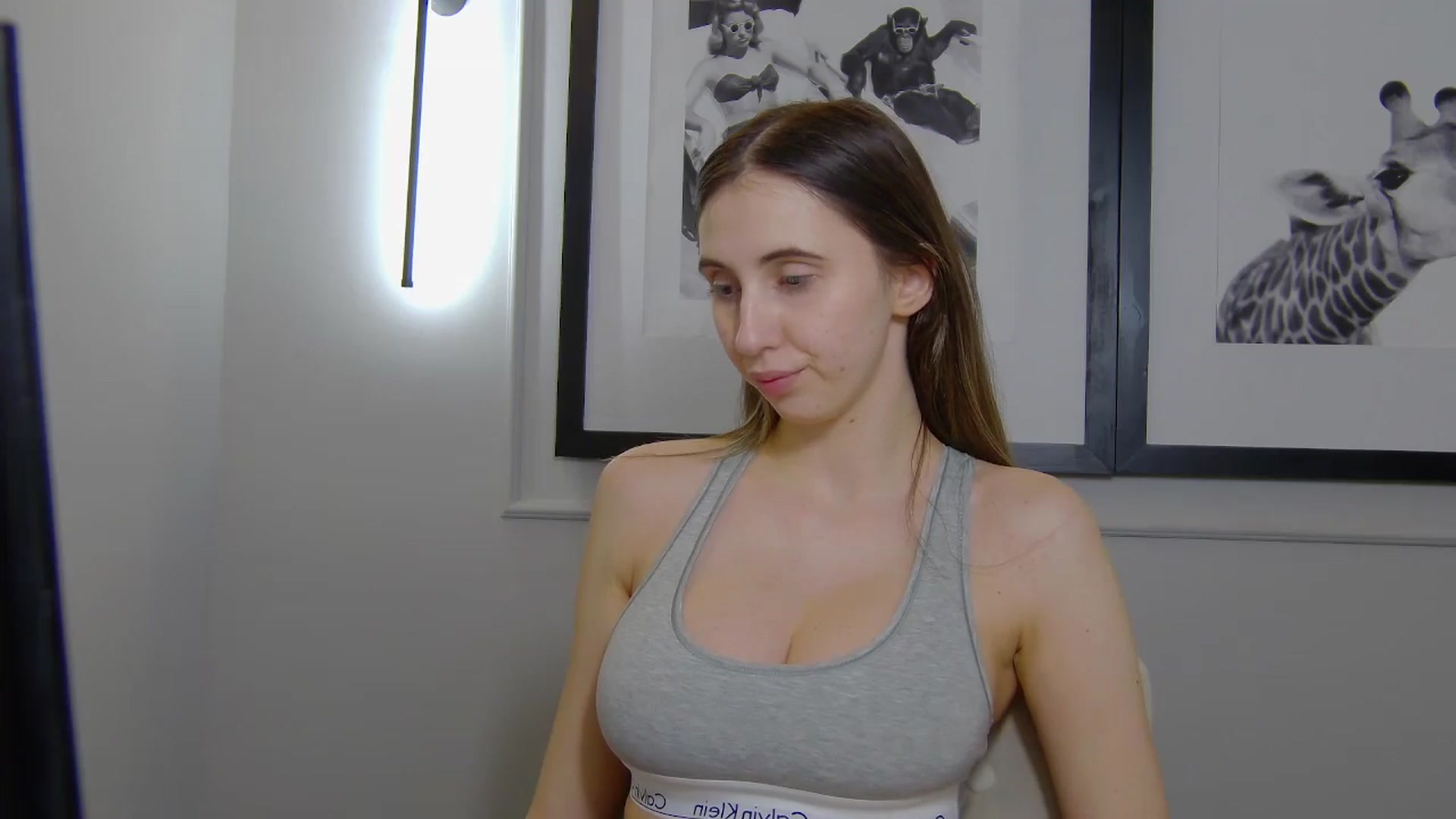 Gallery image thumbnail from Artemiss's myfreecams stream on, 03/26/2025, 23:21 image 7 of 20