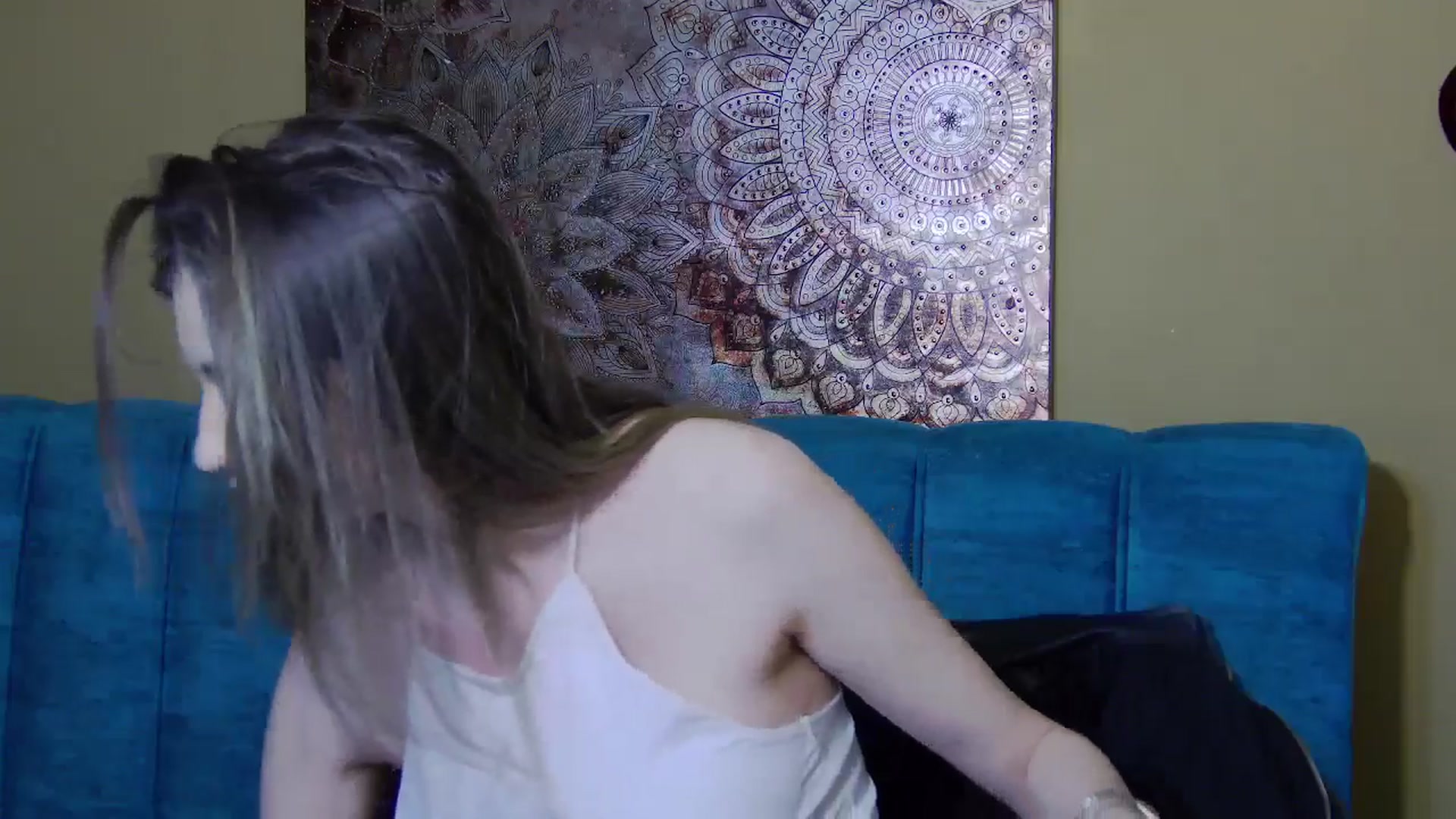 Gallery image thumbnail from Artemiss's myfreecams stream on, 03/29/2025, 23:05 image 7 of 20