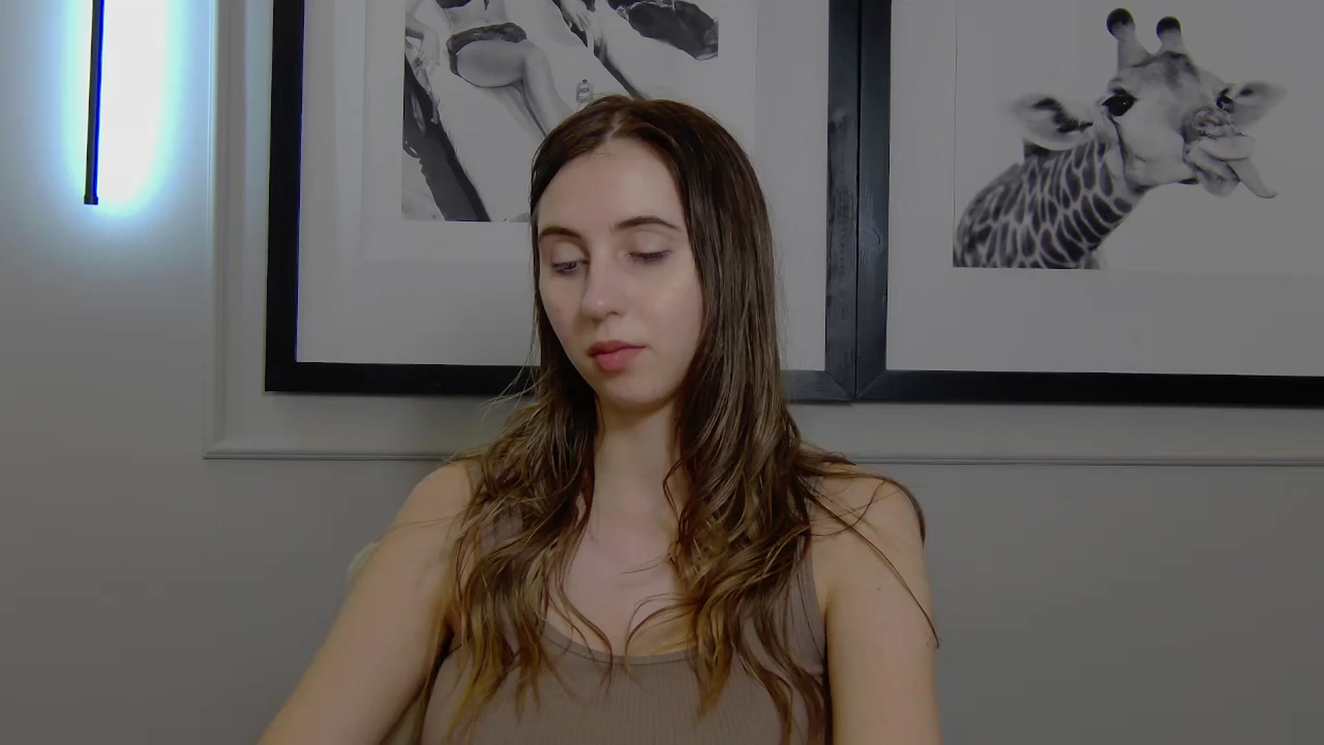 Gallery image thumbnail from Artemiss's myfreecams stream on, 03/30/2025, 22:48 image 5 of 20