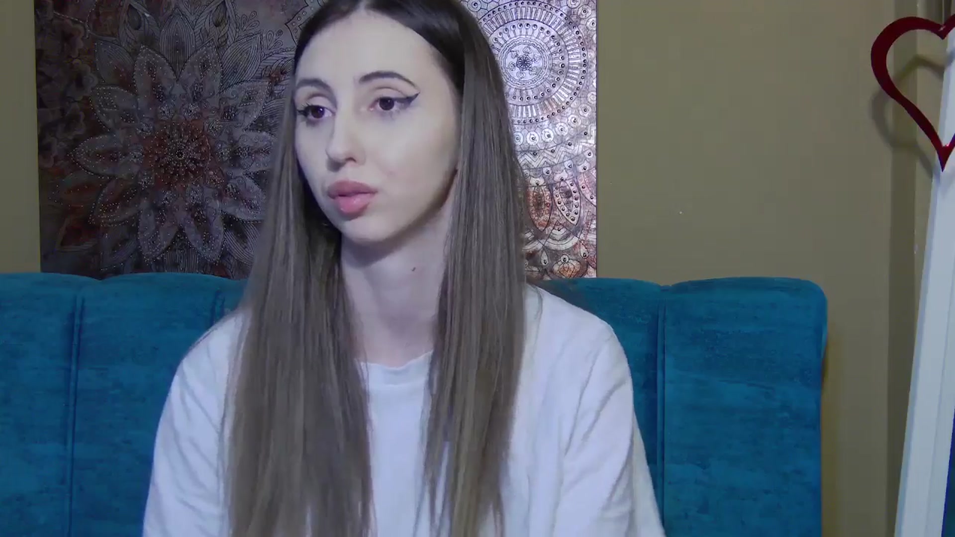 Gallery image thumbnail from Artemiss's myfreecams stream on, 04/03/2025, 19:16 image 15 of 20
