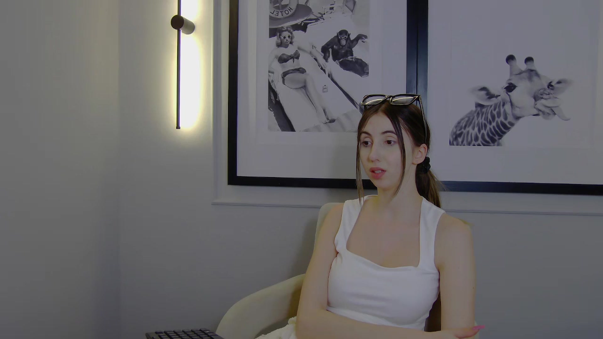 Gallery image thumbnail from Artemiss's myfreecams stream on, 04/11/2025, 21:00 image 9 of 20