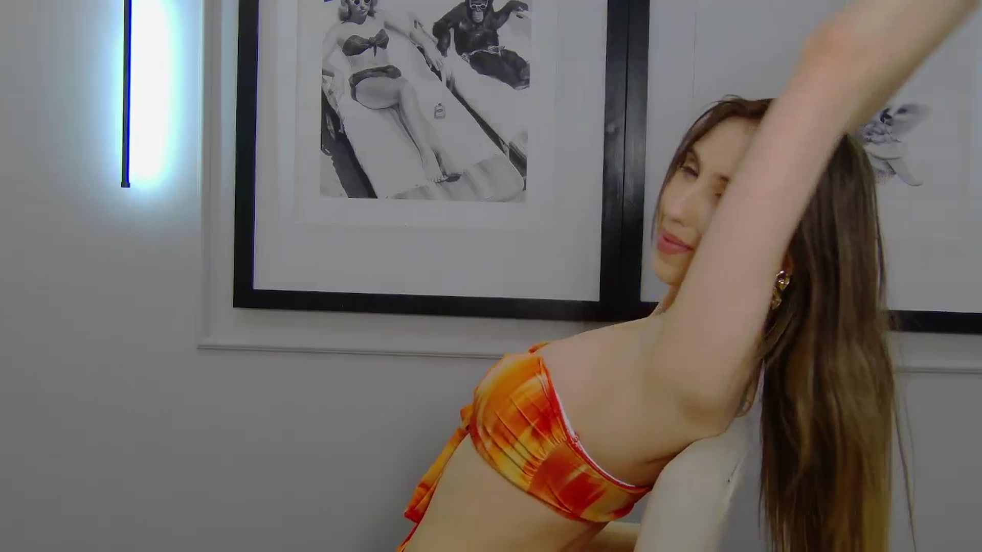 Gallery image thumbnail from Artemiss's myfreecams stream on, 04/12/2025, 21:20 image 13 of 20