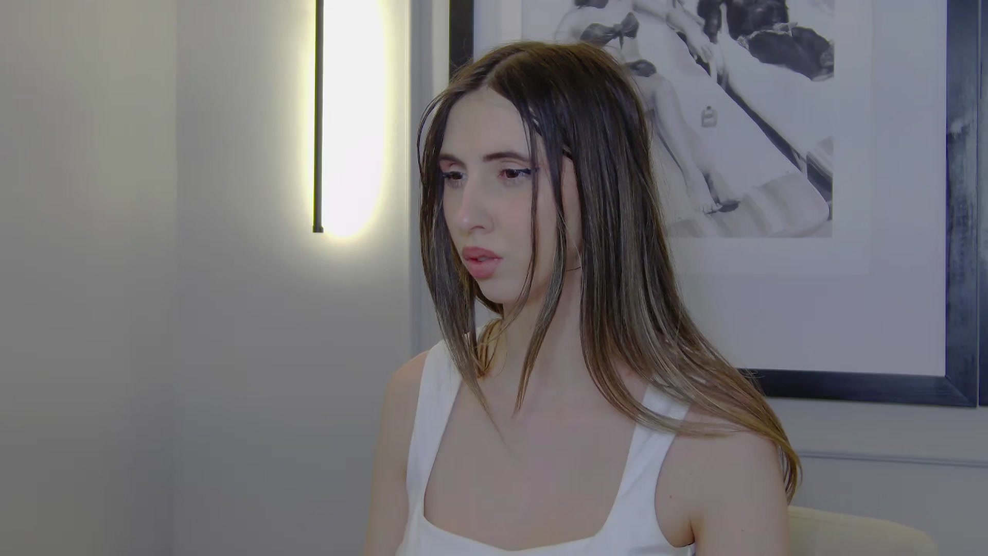 Gallery image thumbnail from Artemiss's myfreecams stream on, 04/17/2025, 23:08 image 10 of 20