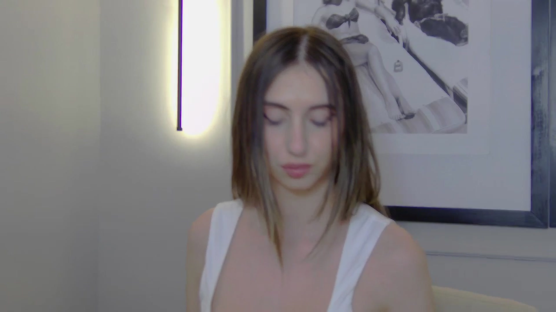 Gallery image thumbnail from Artemiss's myfreecams stream on, 04/17/2025, 23:08 image 13 of 20