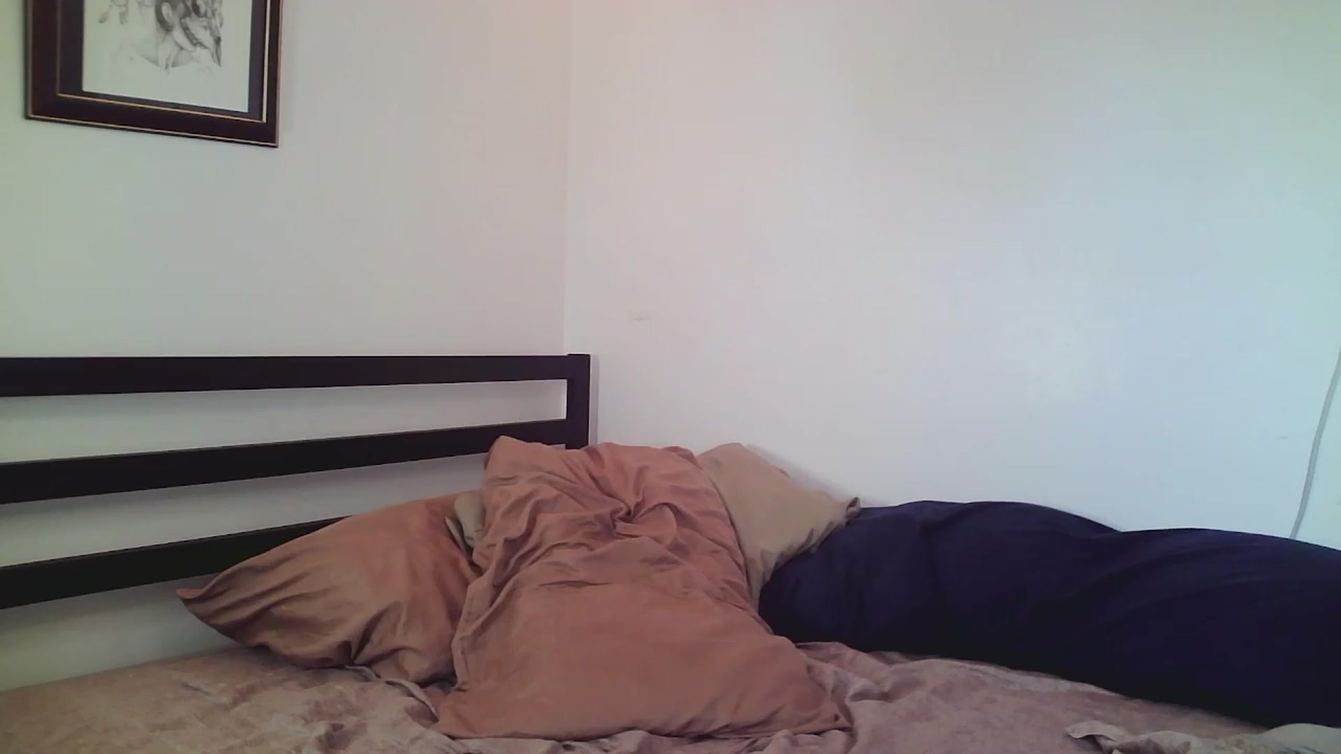Gallery image thumbnail from ArtiePaints's myfreecams stream on, 06/28/2023, 17:05 image 18 of 20